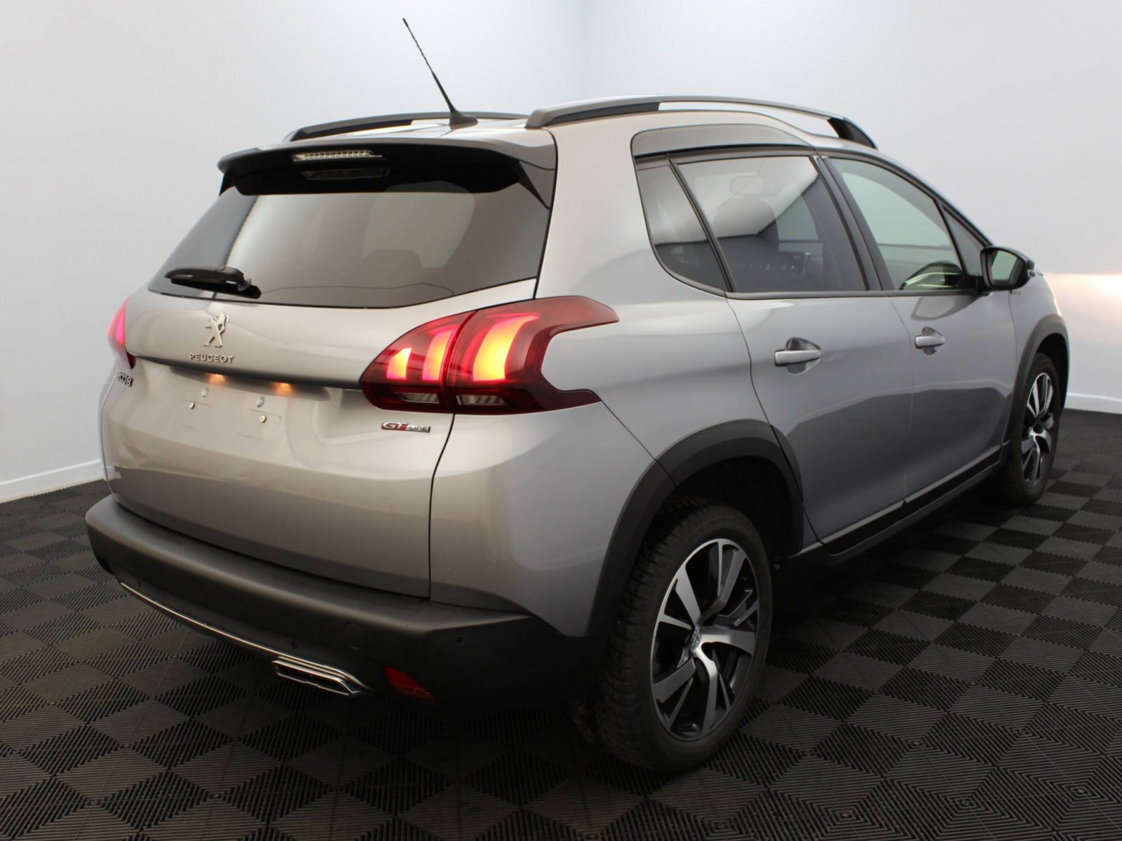 PEUGEOT - 2008 - #182711 - 19