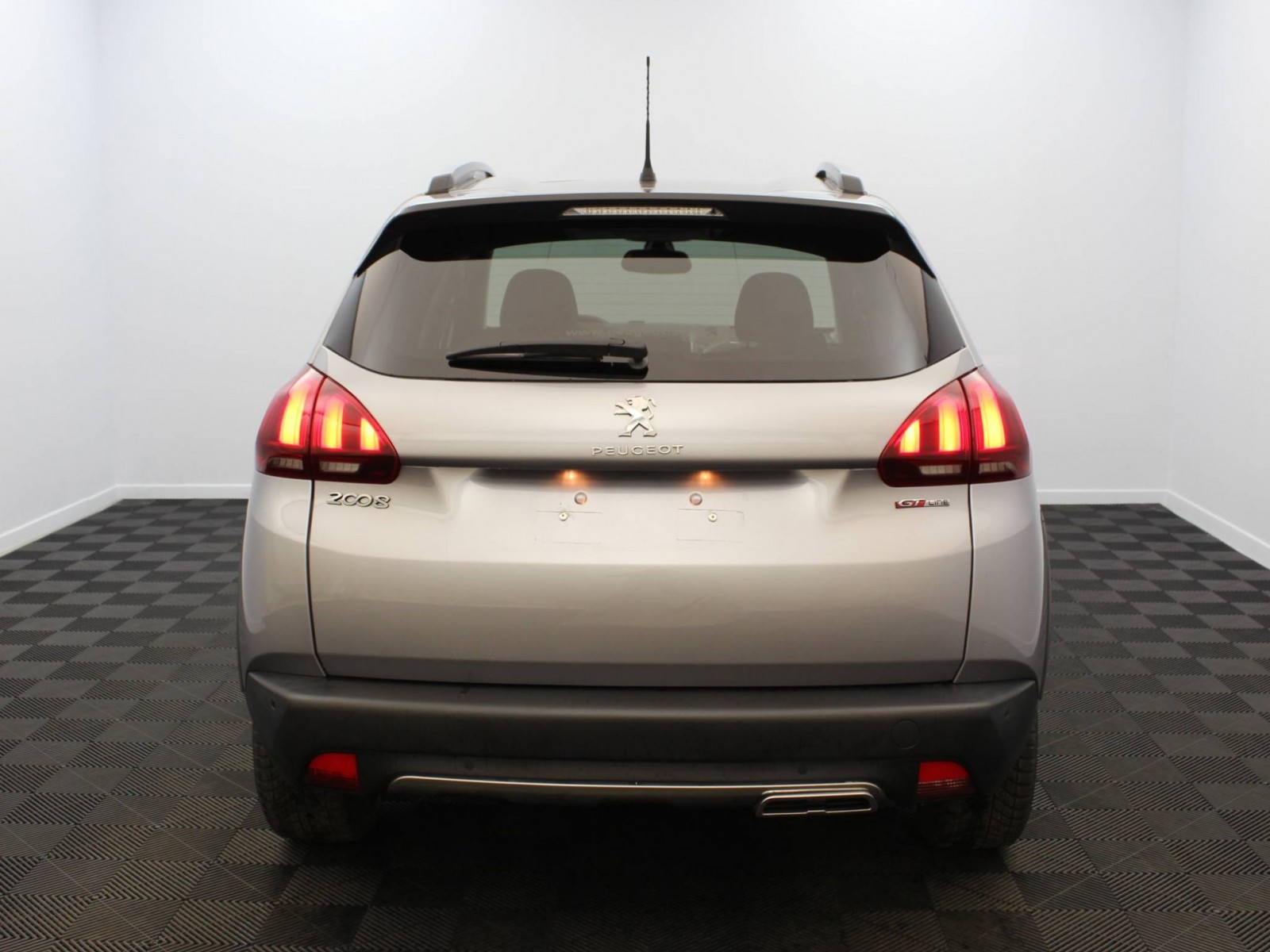 PEUGEOT - 2008 - #182711 - 21