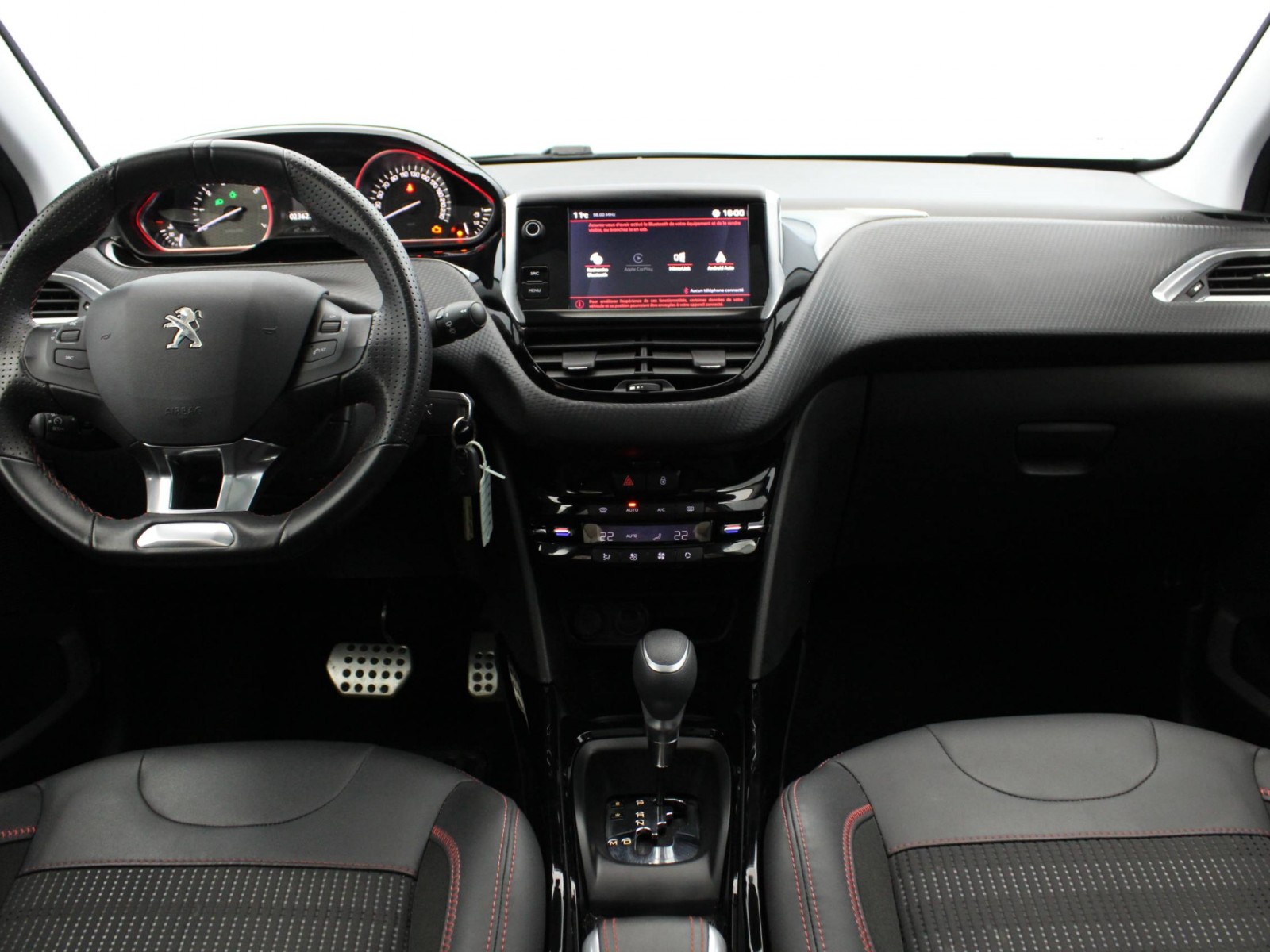 PEUGEOT - 2008 - #182711 - 15