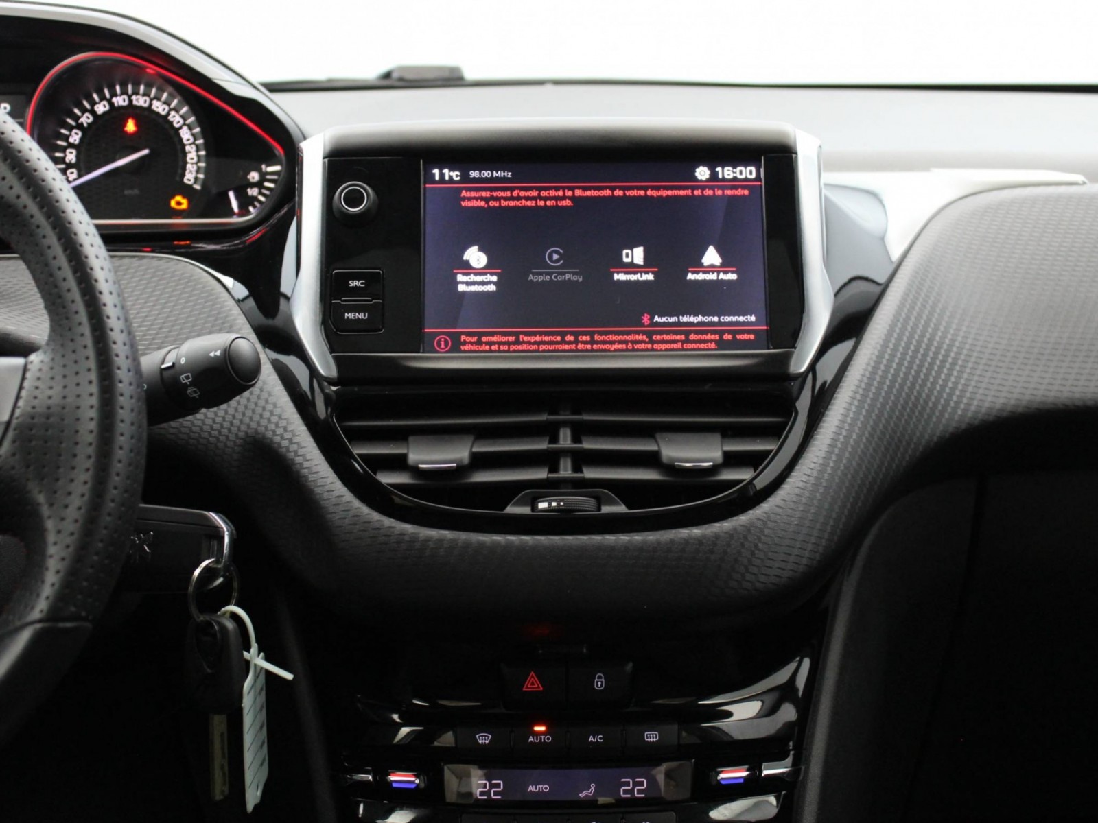 PEUGEOT - 2008 - #182711 - 27