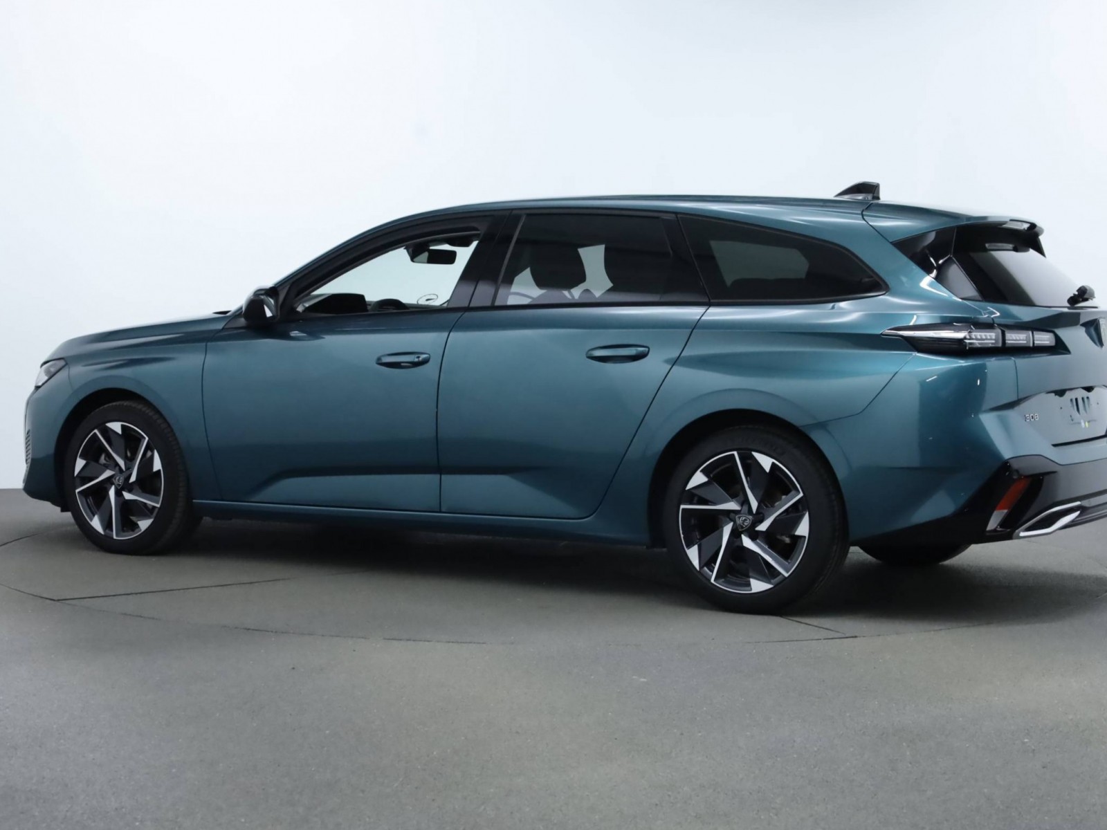 PEUGEOT - 308 SW - #183001 - 29