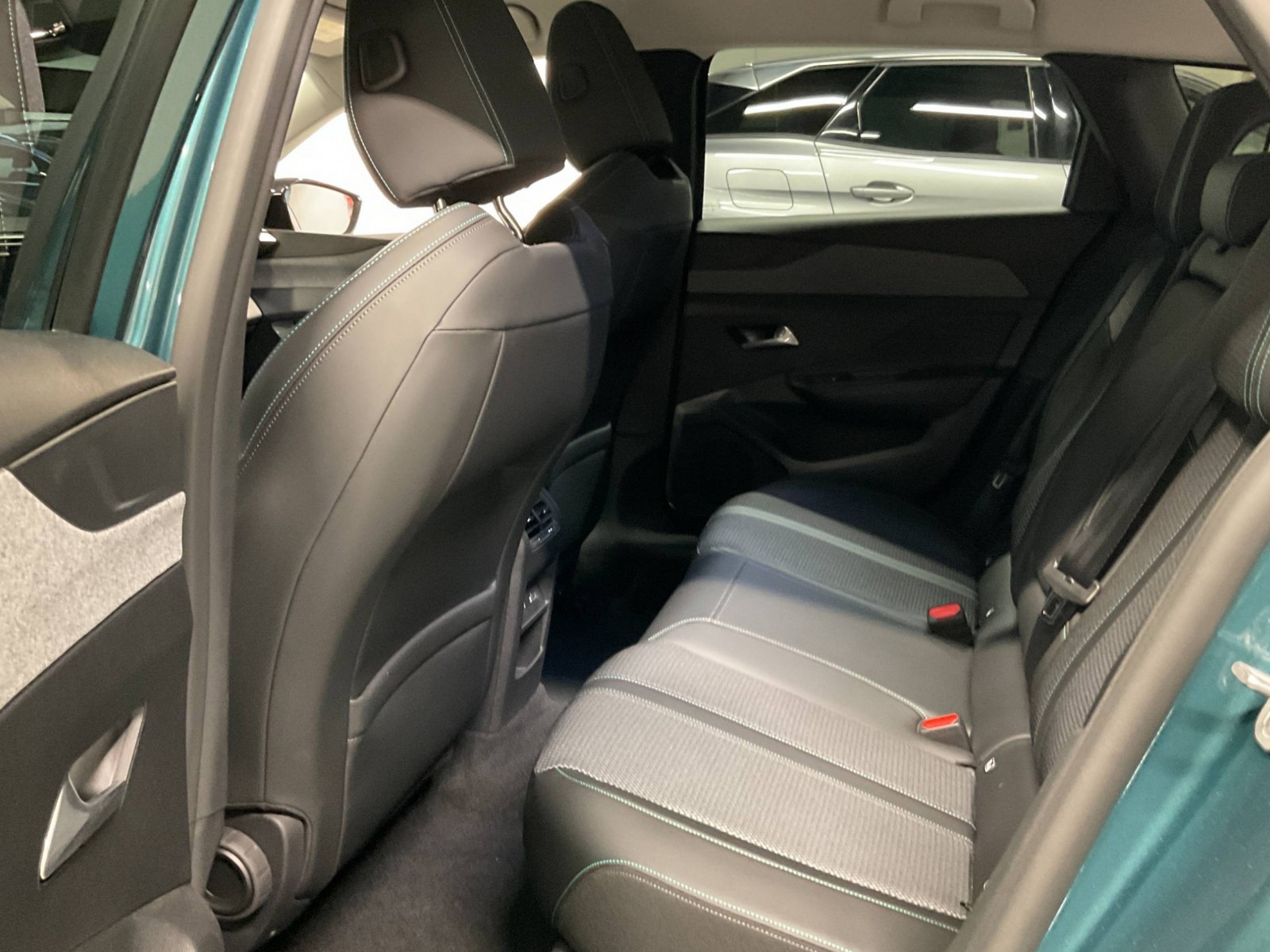 PEUGEOT - 308 SW - #183001 - 32