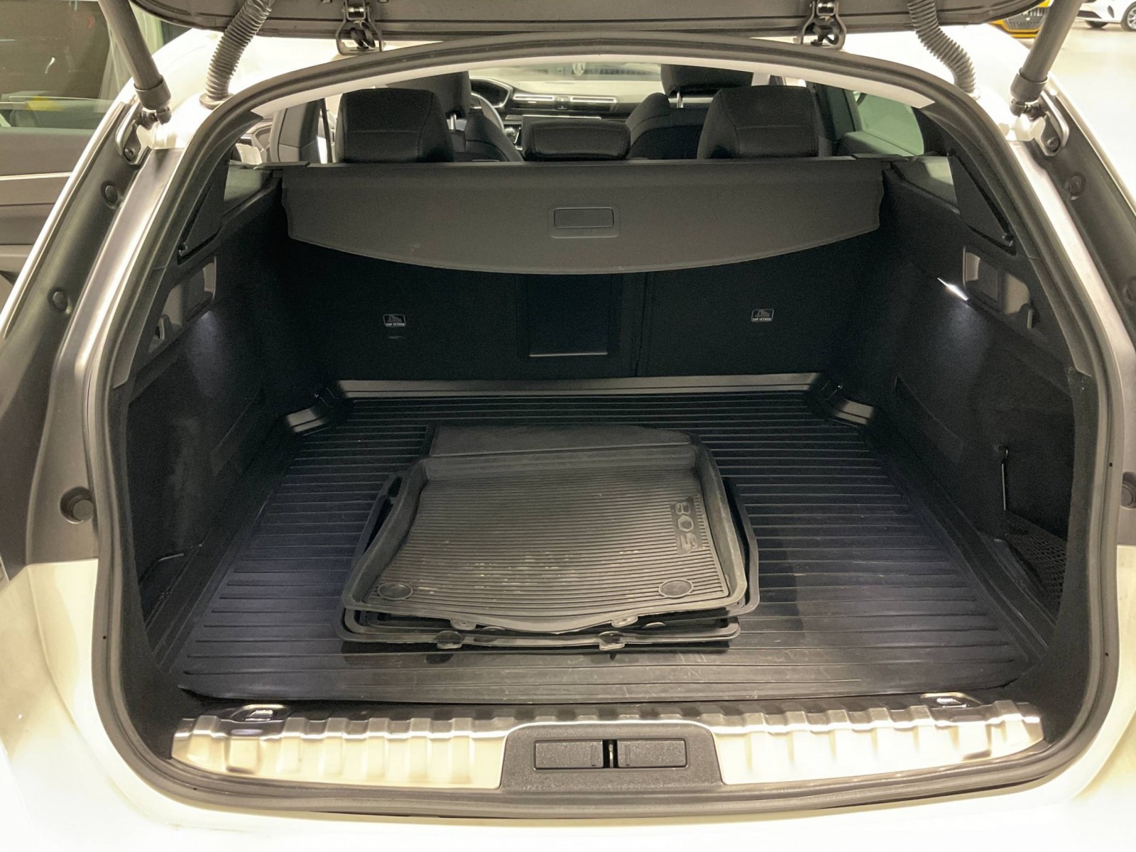 PEUGEOT - 508 SW - #183036 - 36