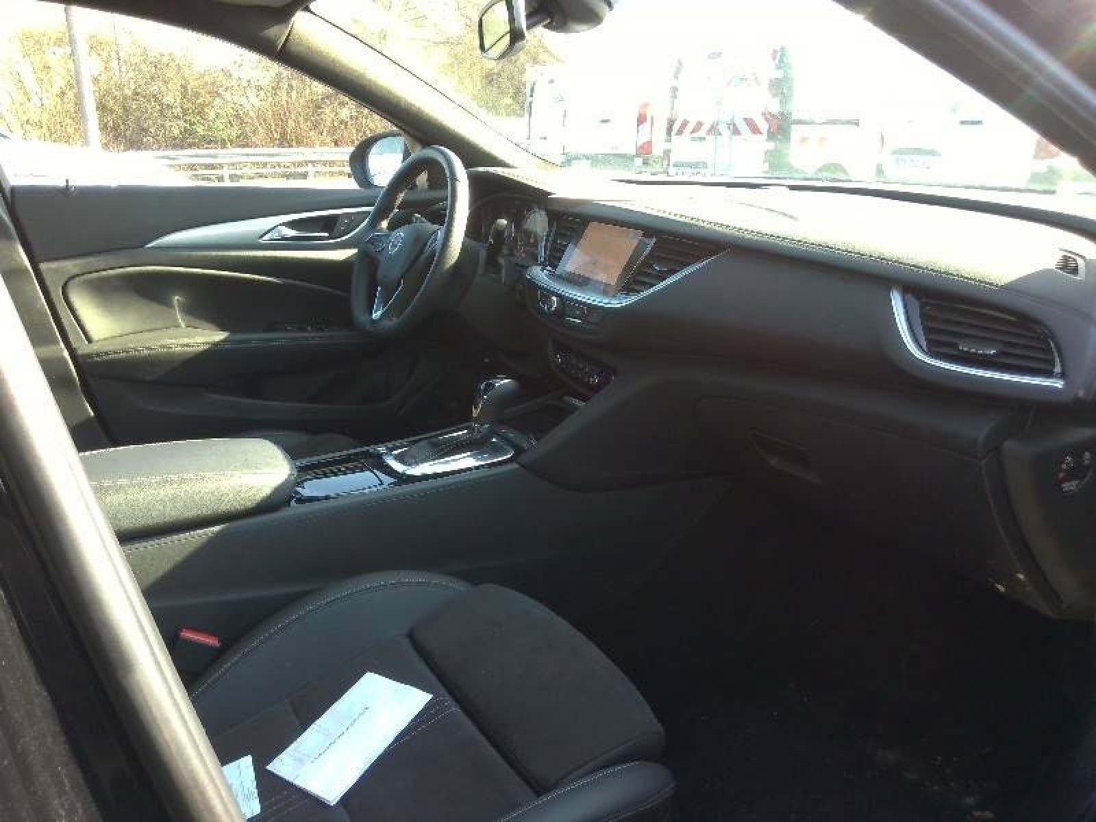 OPEL - INSIGNIA GRAND SPORT - #183044 - 3
