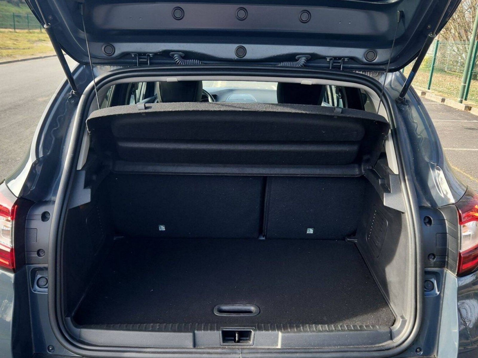 RENAULT - CAPTUR - #183047 - 20