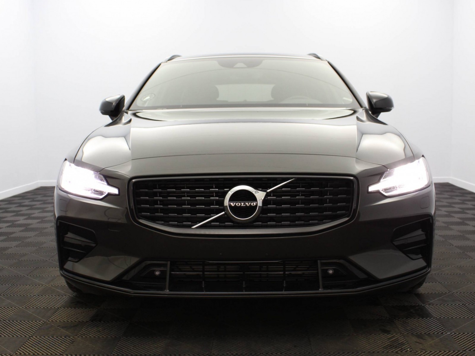 VOLVO - V60 - #171997 - 19