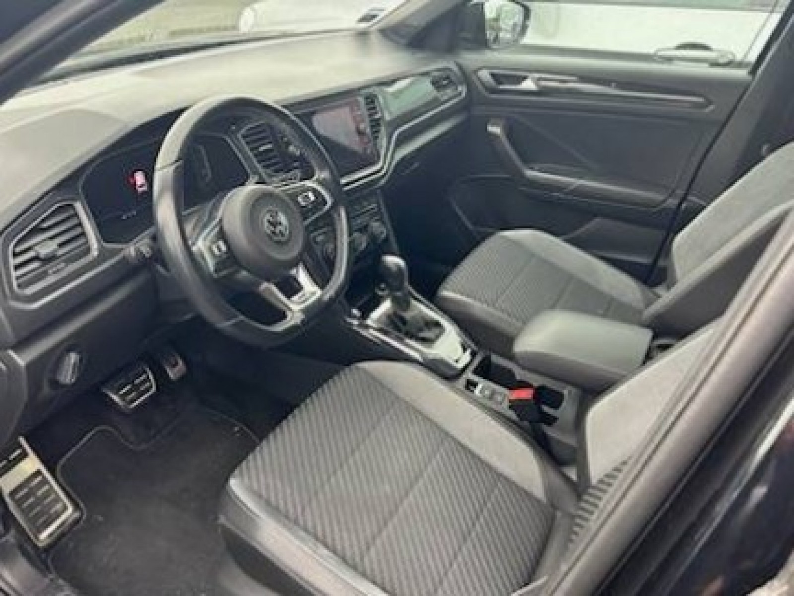 VOLKSWAGEN - T-ROC - #183096 - 5