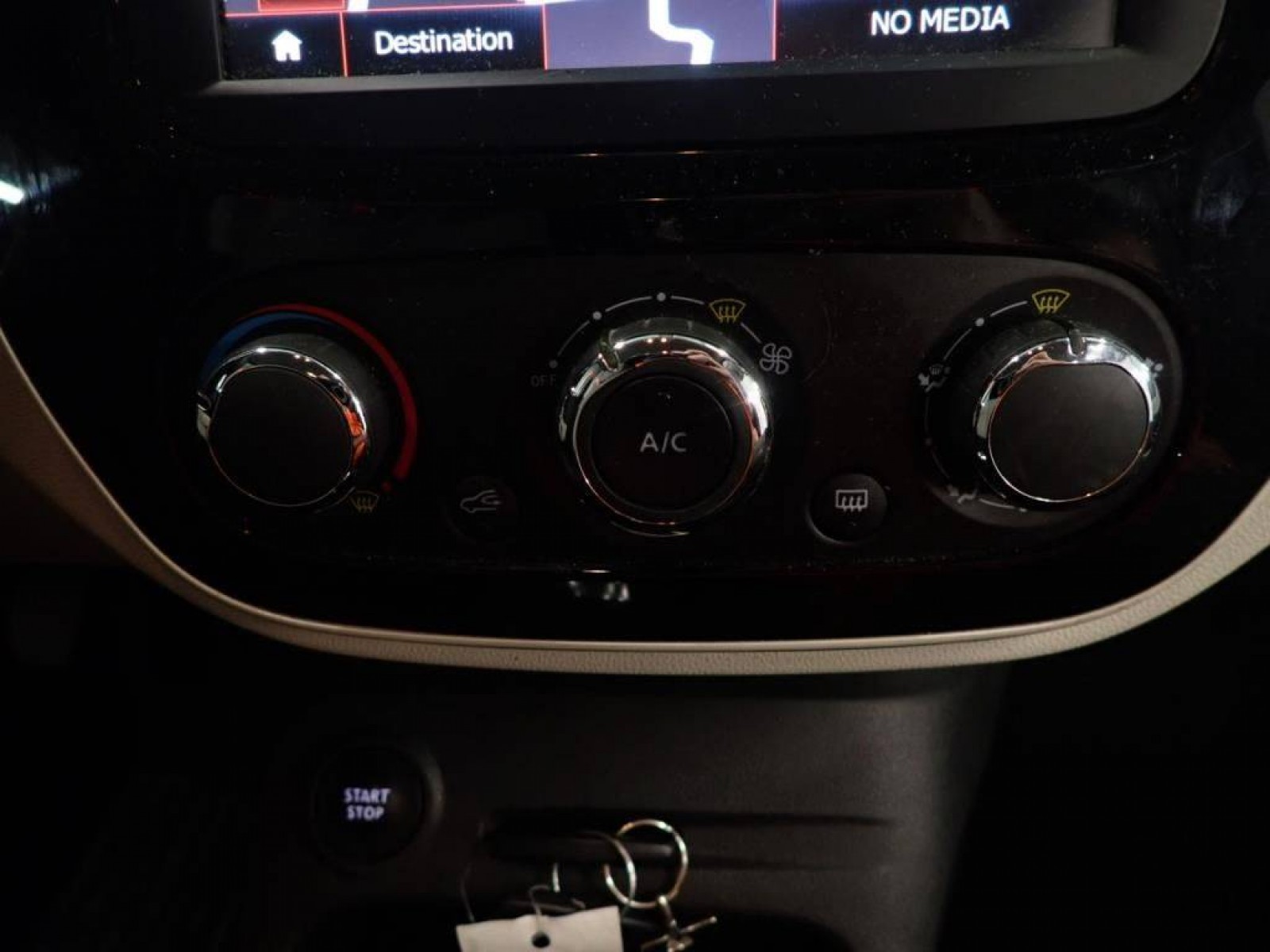 RENAULT - CAPTUR BUSINESS - #183117 - 5