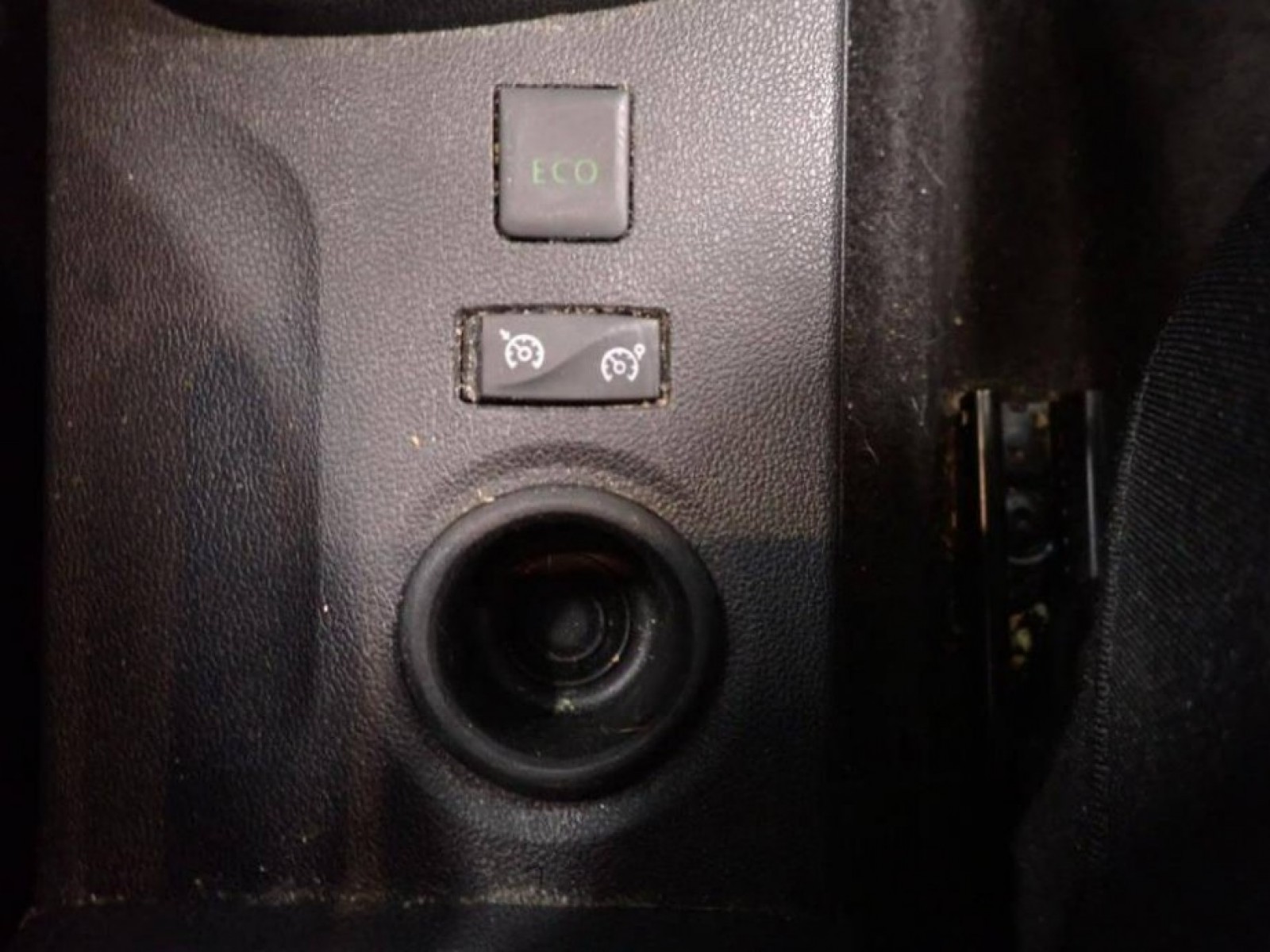 RENAULT - CAPTUR BUSINESS - #183117 - 16