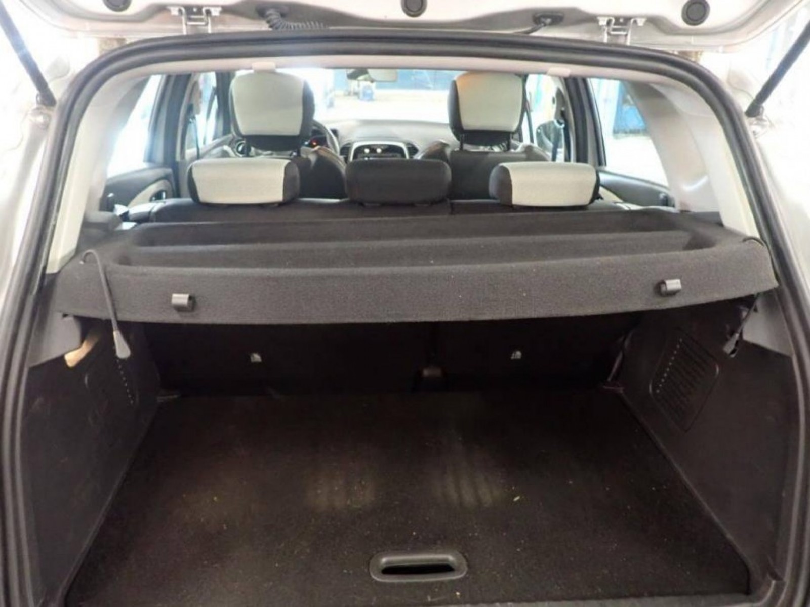 RENAULT - CAPTUR BUSINESS - #183117 - 18