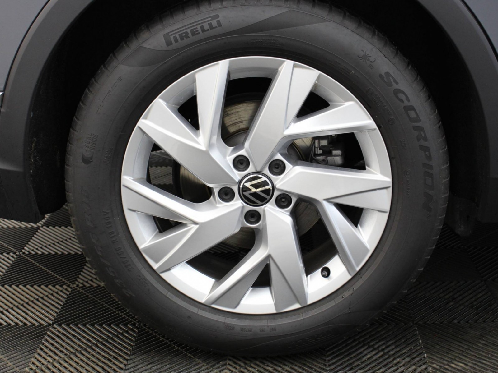 VOLKSWAGEN - TIGUAN - #168930 - 6