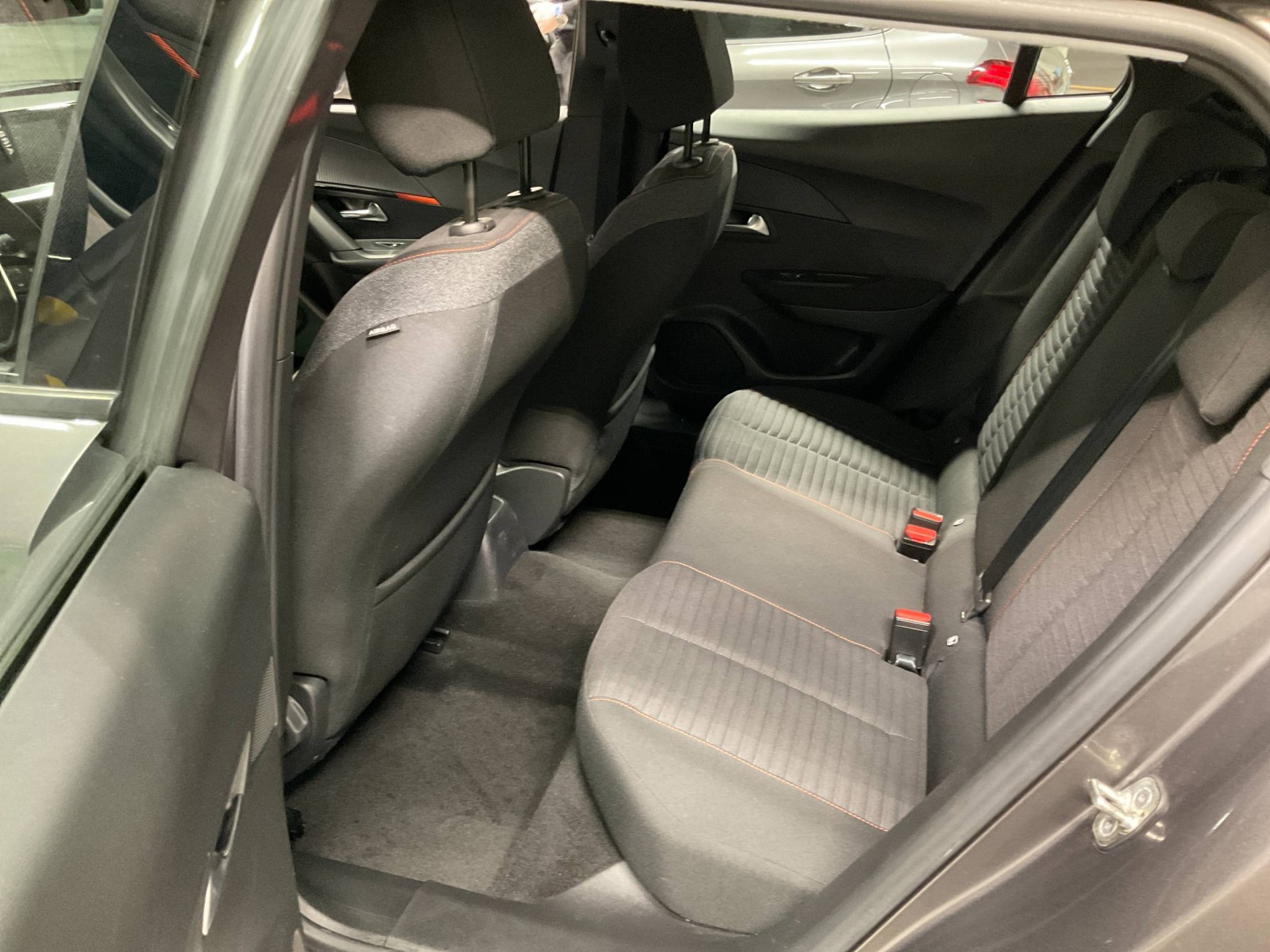 PEUGEOT - 2008 - #183172 - 13