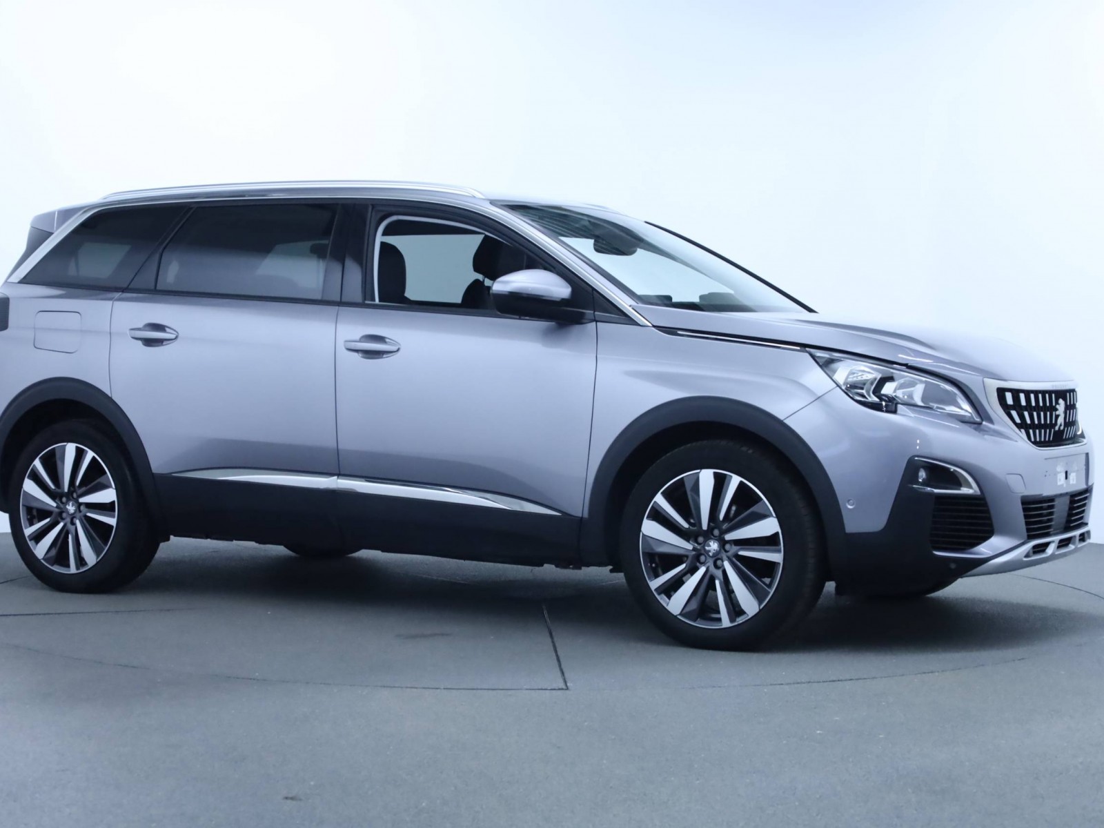 PEUGEOT - 5008 - #183200 - 3