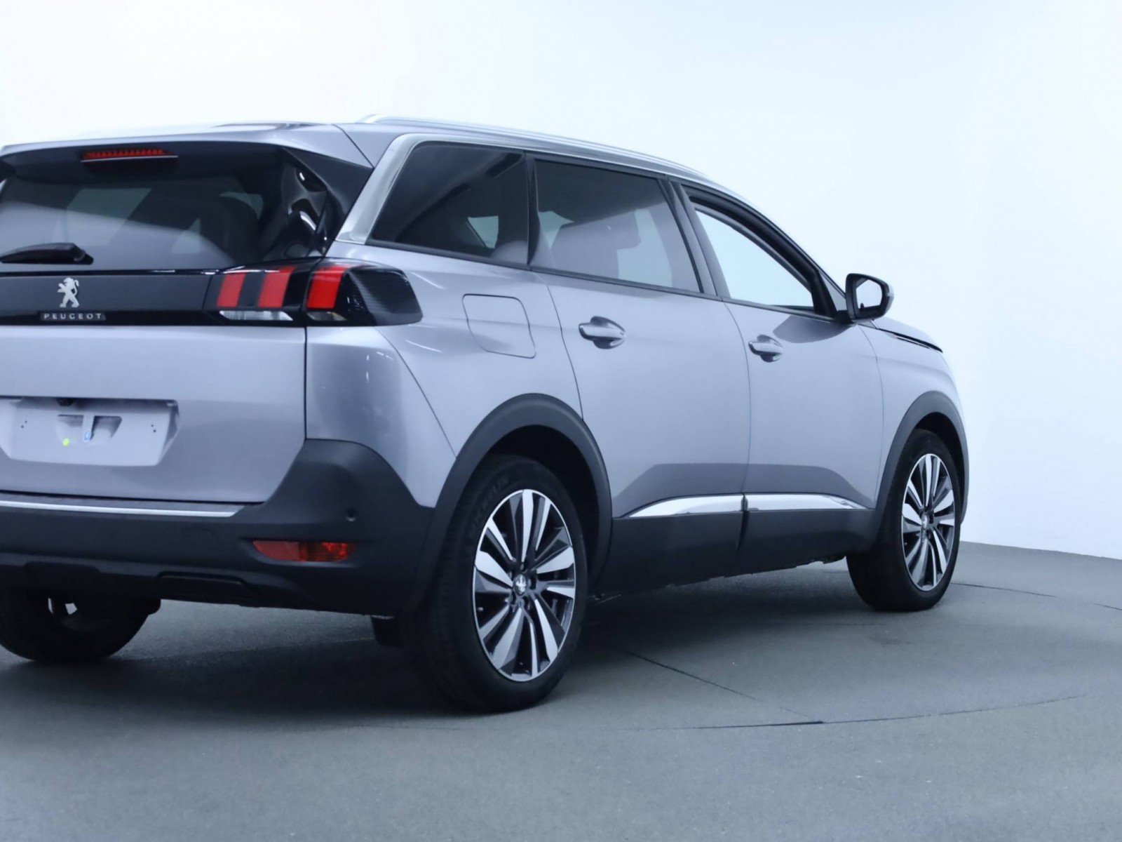 PEUGEOT - 5008 - #183200 - 20