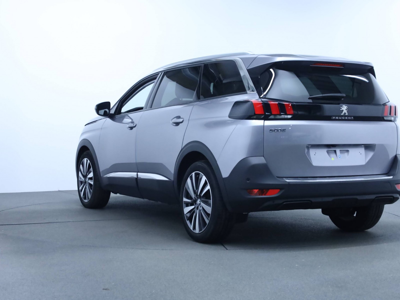 PEUGEOT - 5008 - #183200 - 8