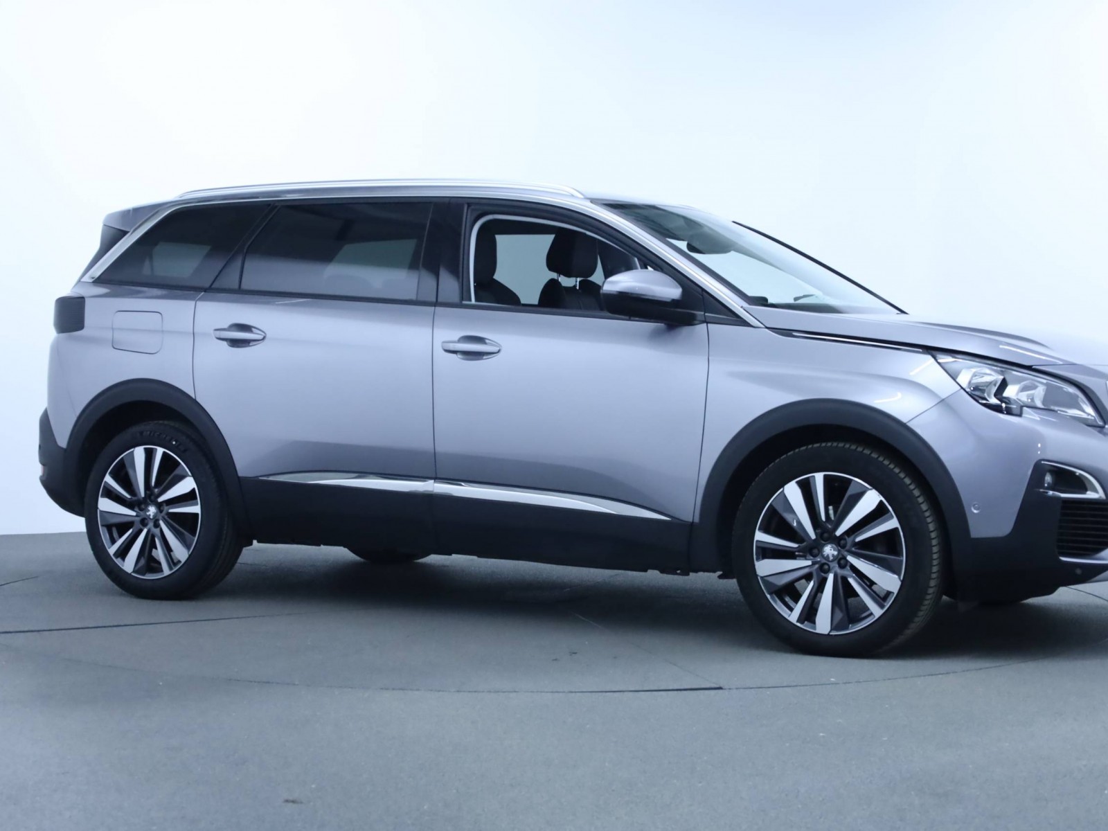 PEUGEOT - 5008 - #183201 - 3