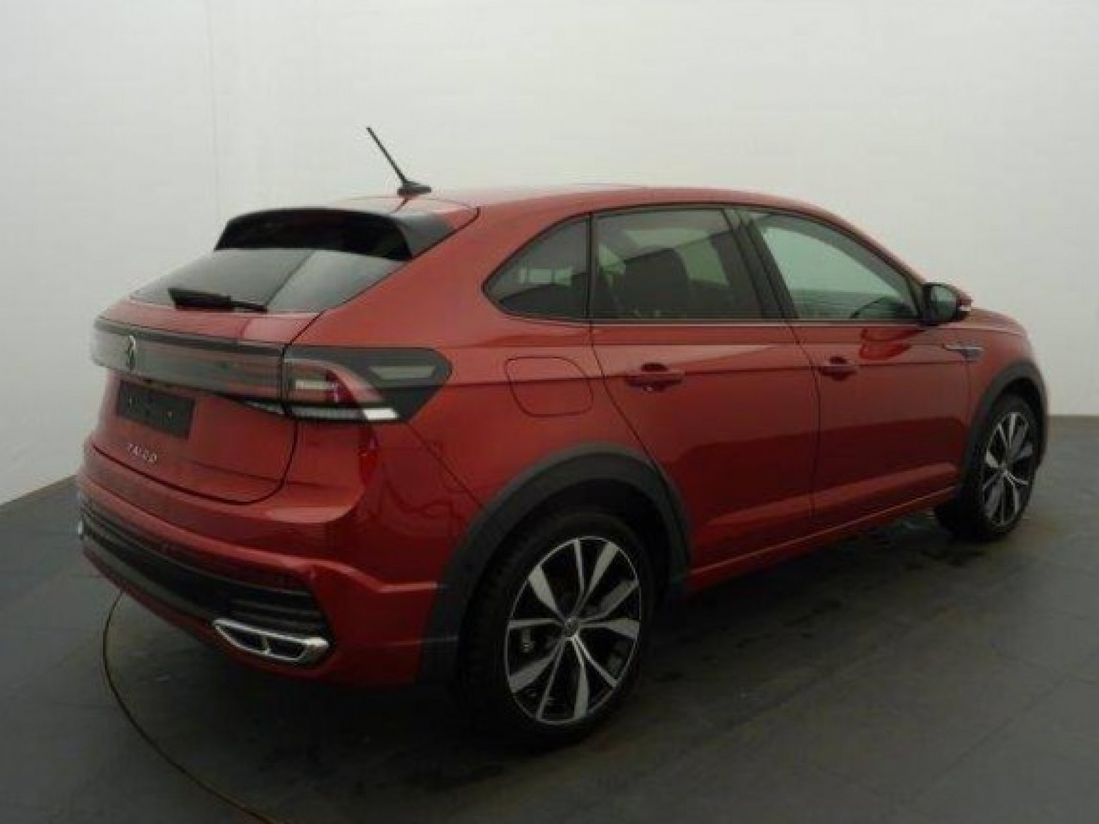 VOLKSWAGEN - TAIGO - #182633 - 19