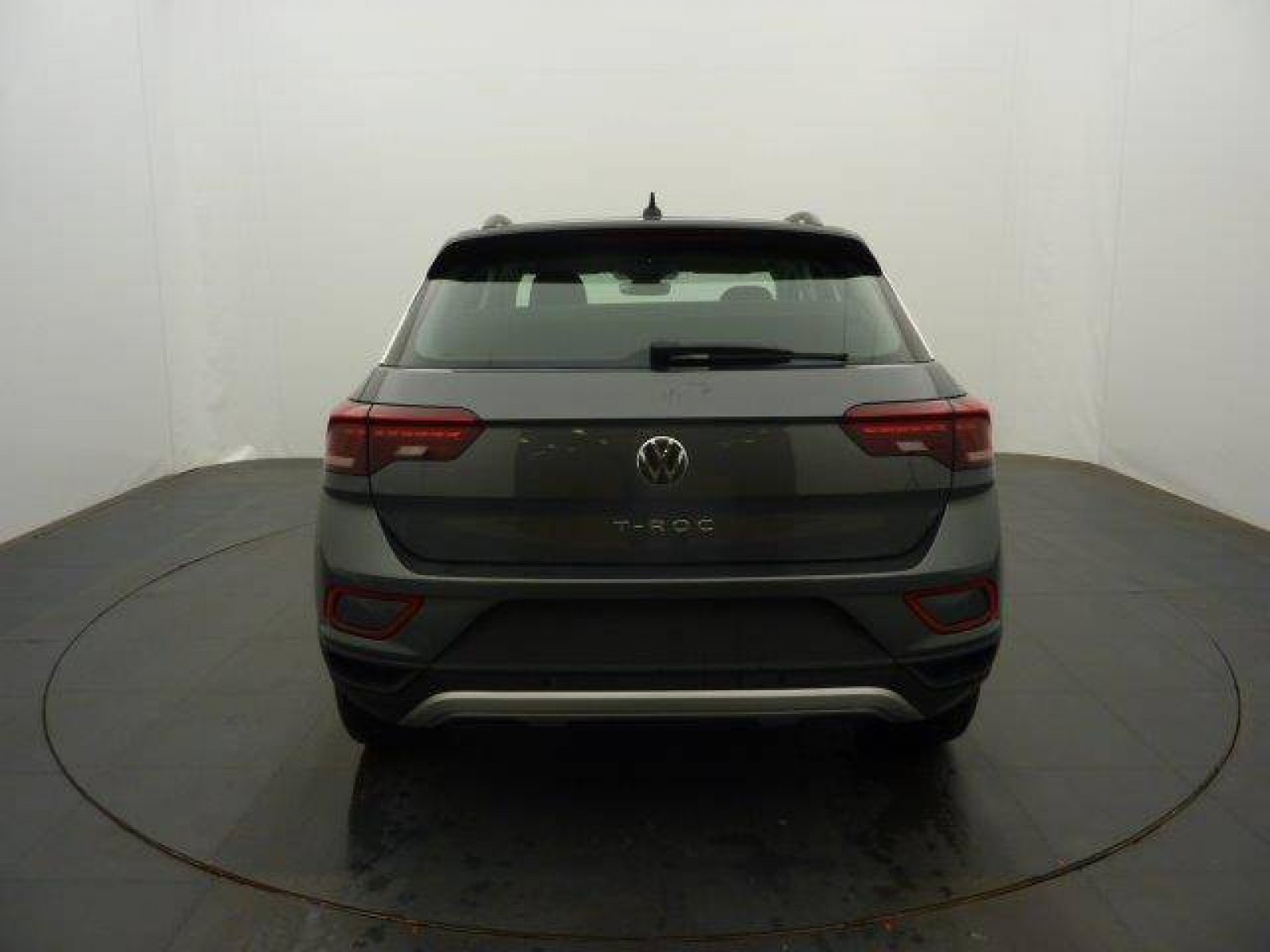 VOLKSWAGEN - T-ROC - #182538 - 5