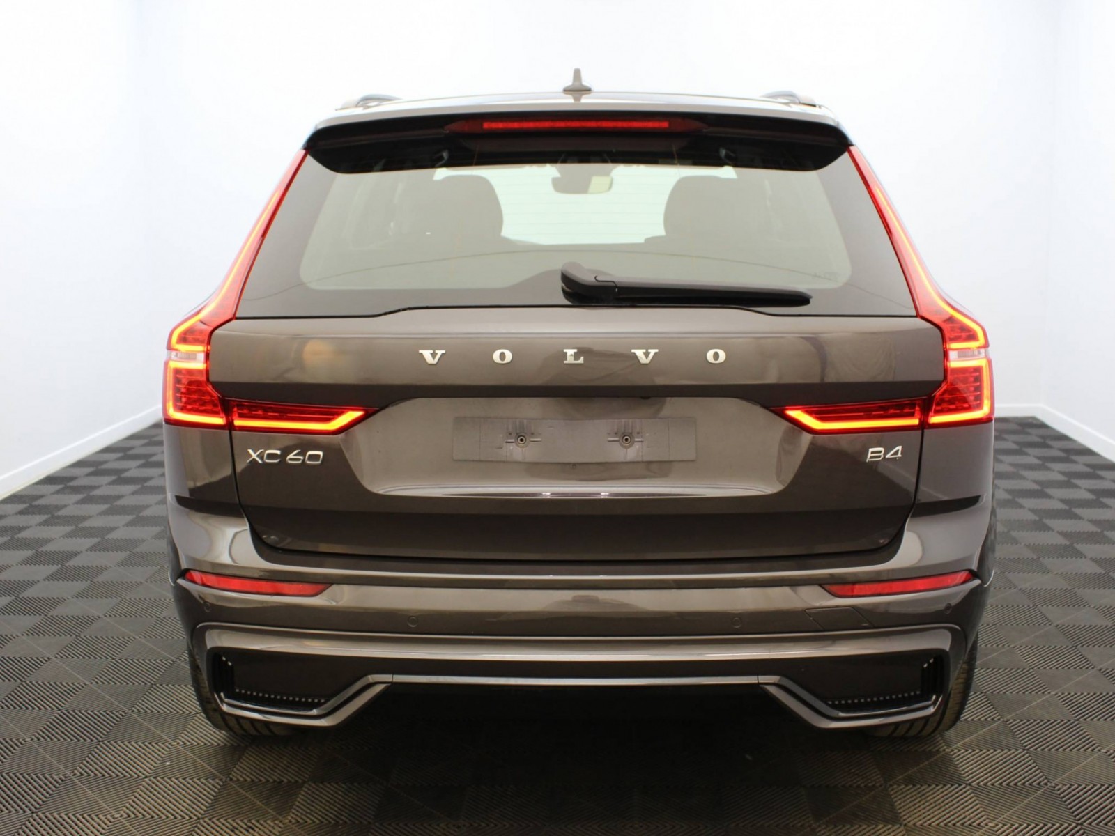 VOLVO - XC60 - #181438 - 20