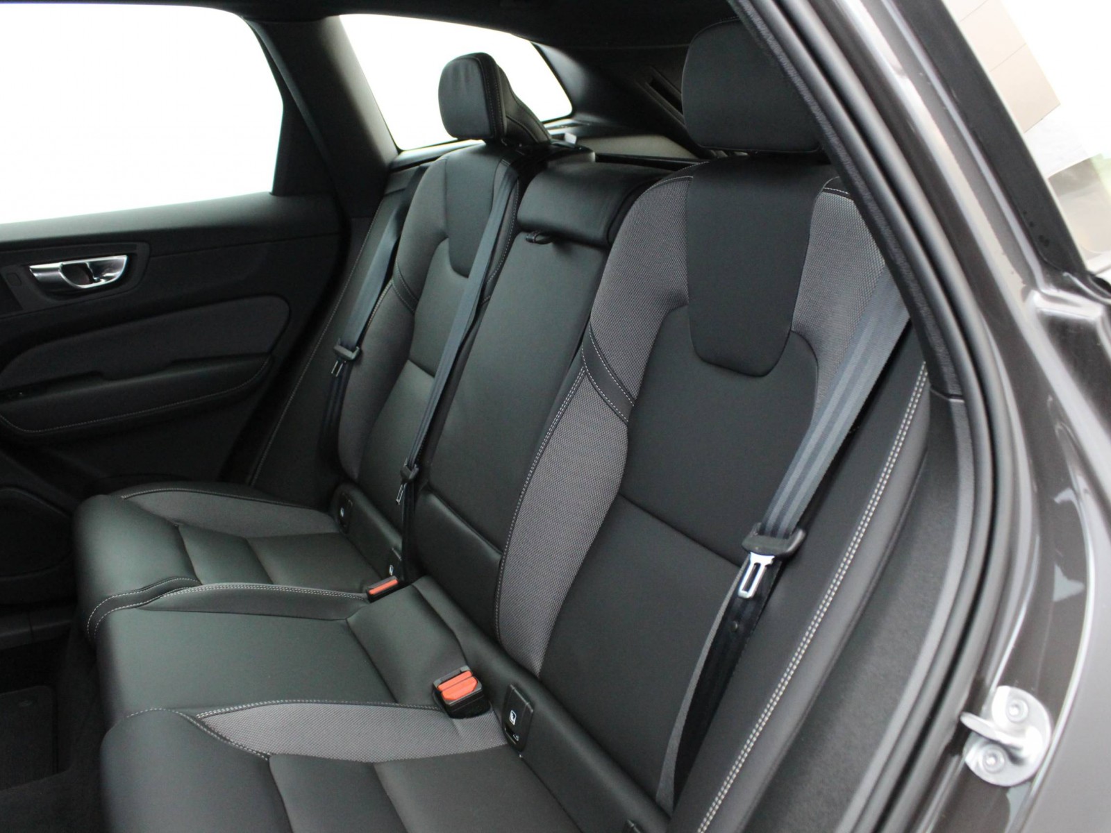 VOLVO - XC60 - #181438 - 8