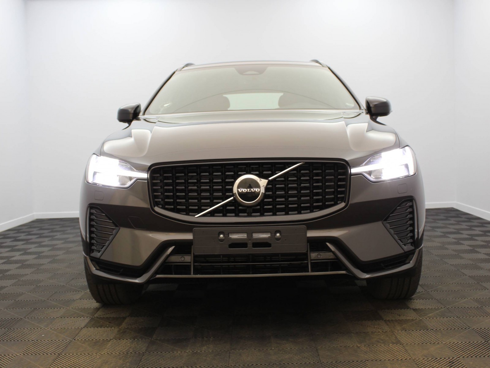 VOLVO - XC60 - #181438 - 4