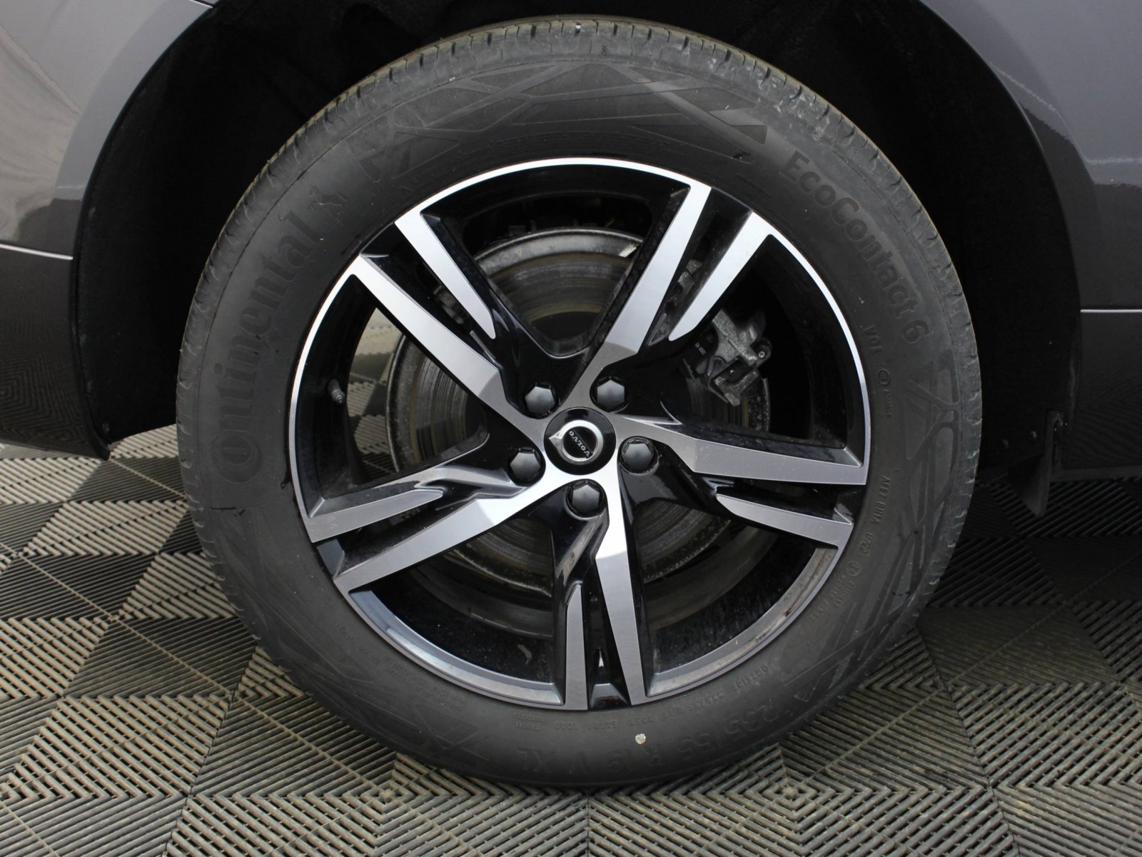 VOLVO - XC60 - #181438 - 6