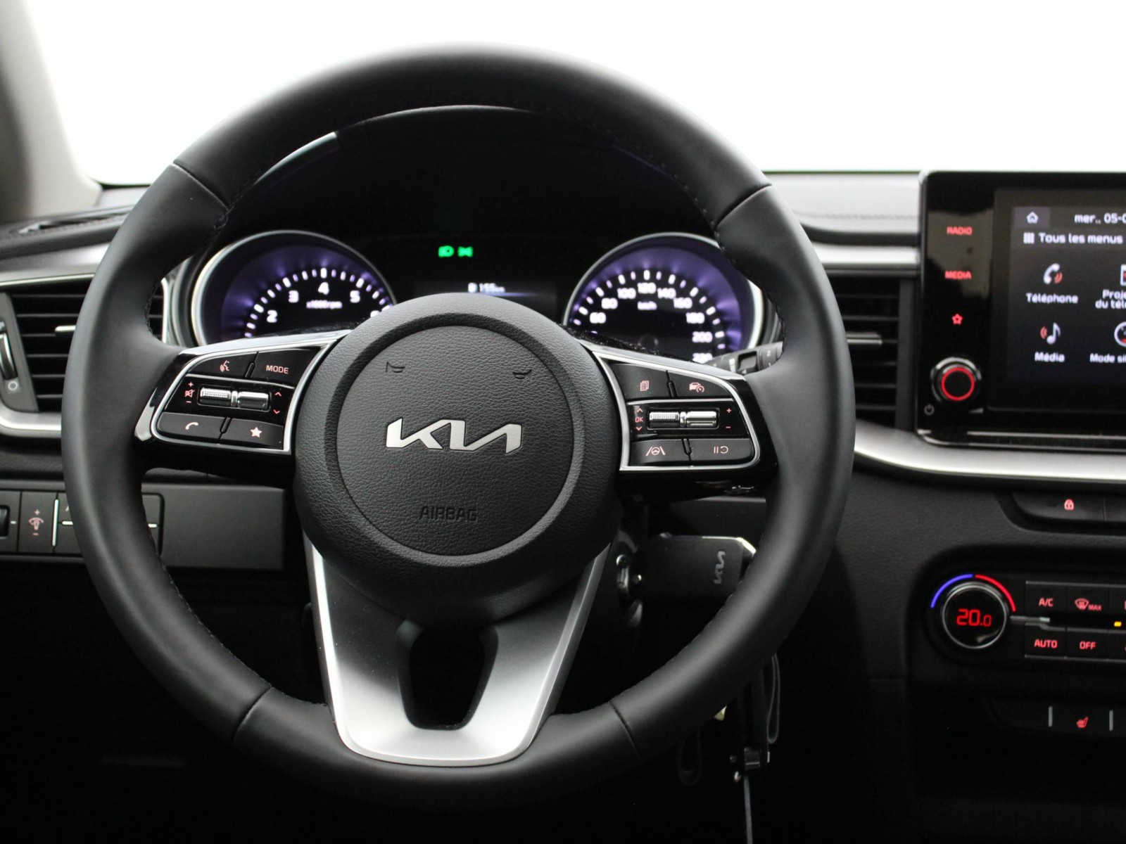 KIA - CEED SW - #181716 - 10