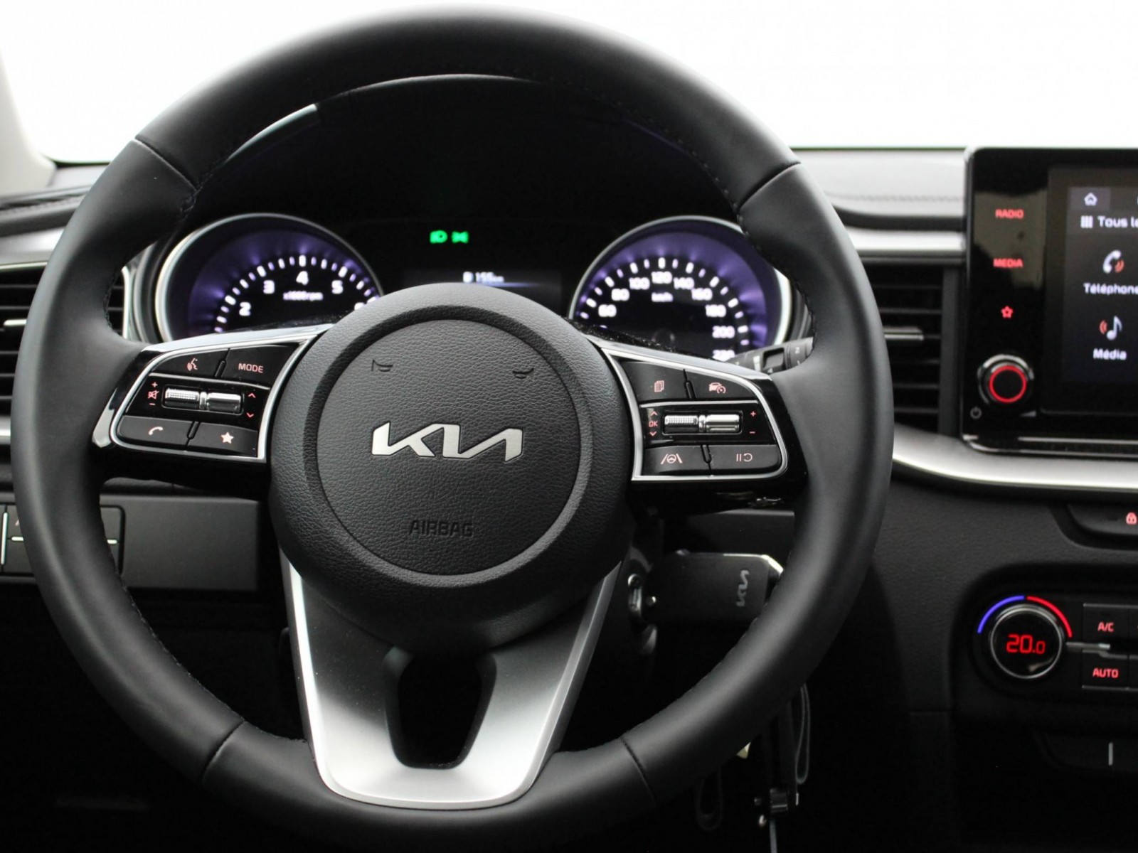 KIA - CEED SW - #181716 - 25