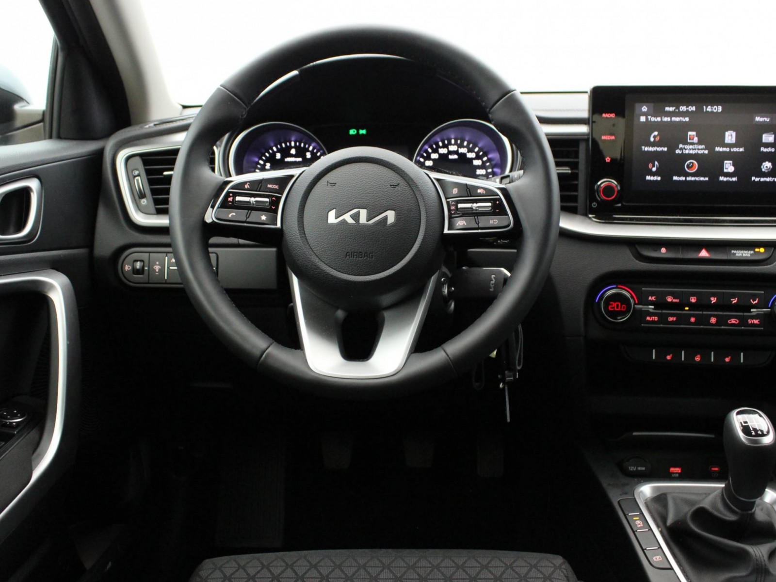 KIA - CEED SW - #181716 - 24