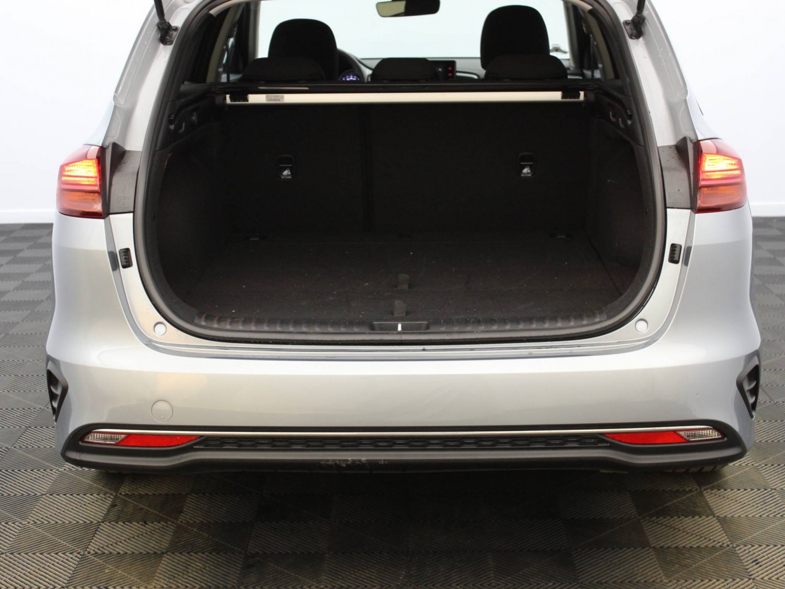 KIA - CEED SW - #181660 - 13