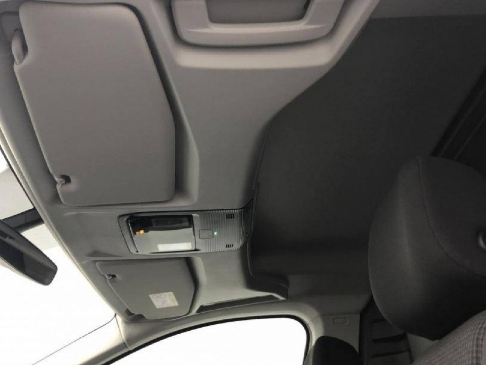 VOLKSWAGEN - CADDY CARGO - #183269 - 26