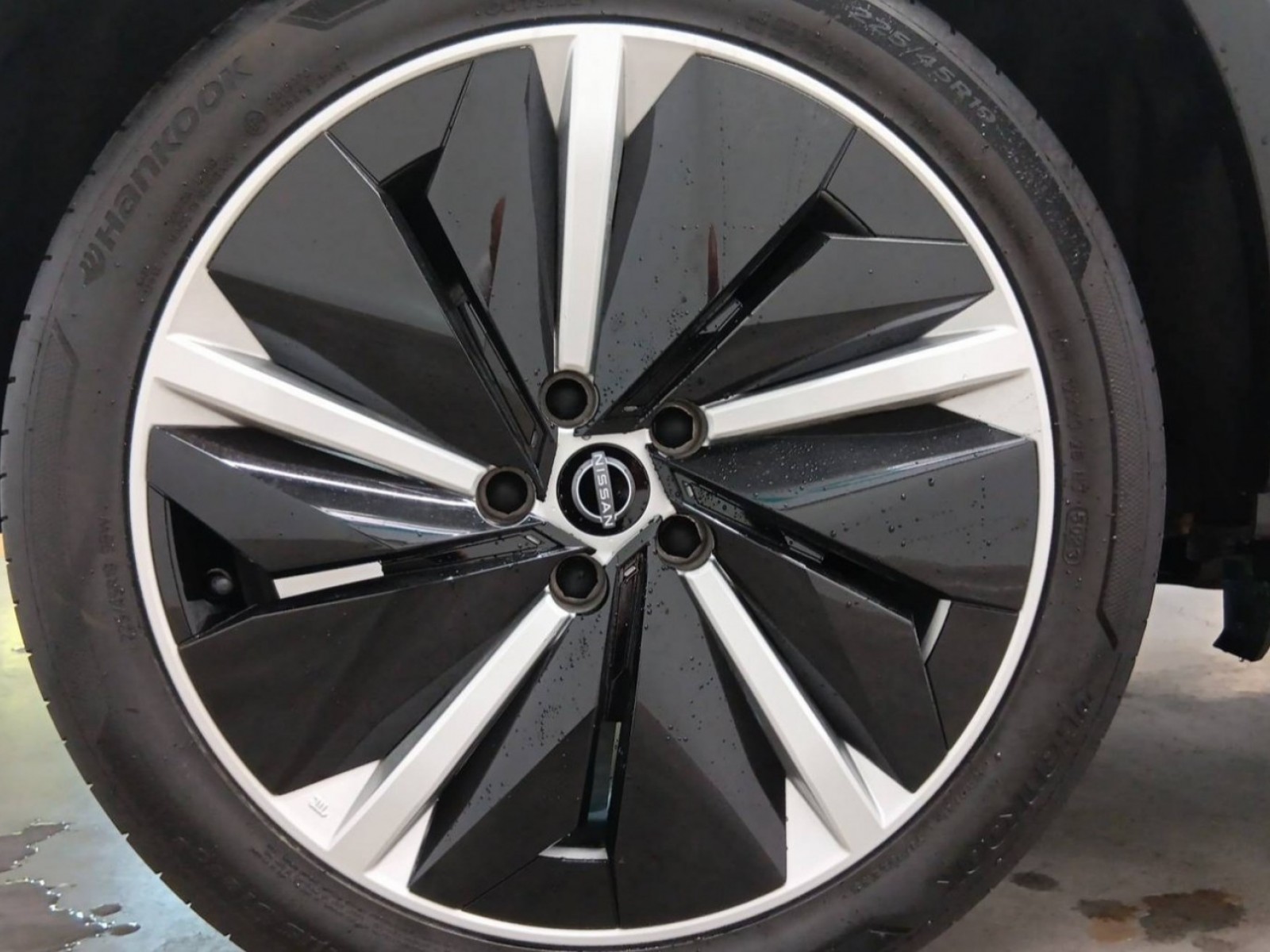 NISSAN - JUKE - #201846 - 20