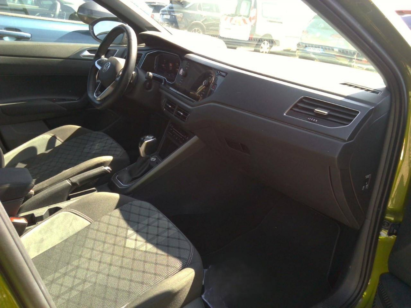 VOLKSWAGEN - TAIGO - #268695 - 1