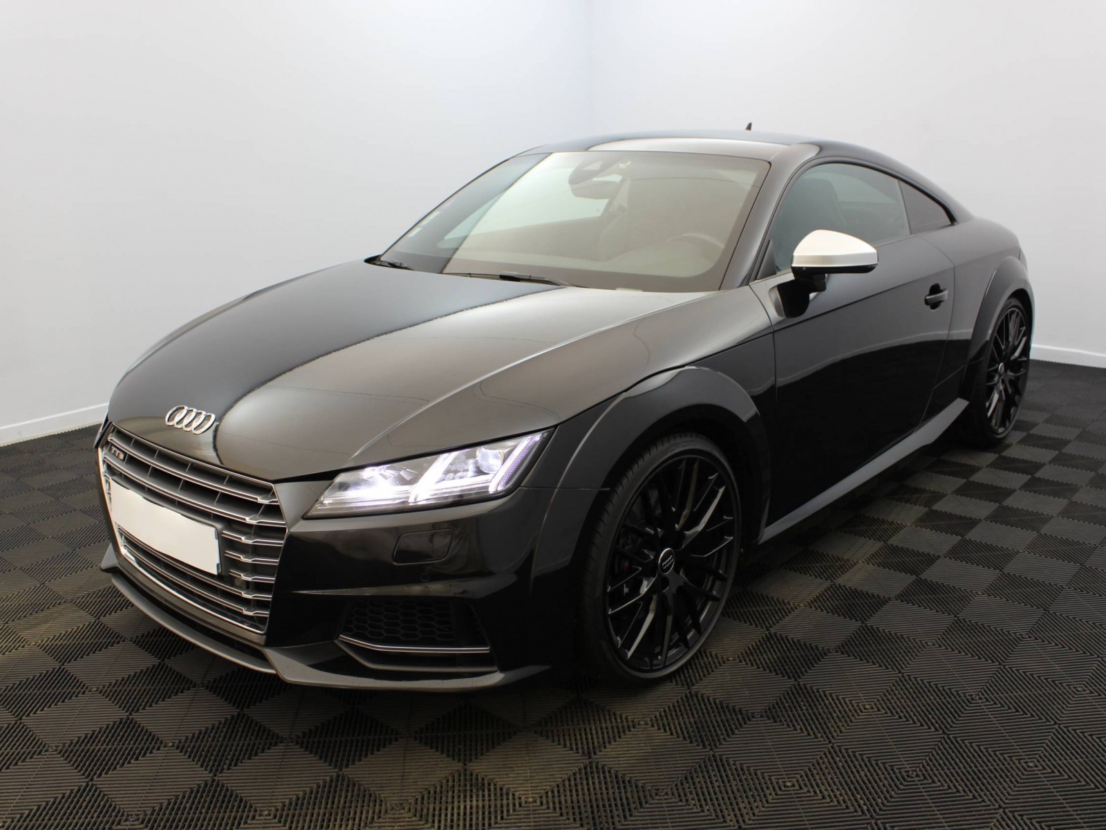 AUDI - TTS COUPE - #183212 - 0
