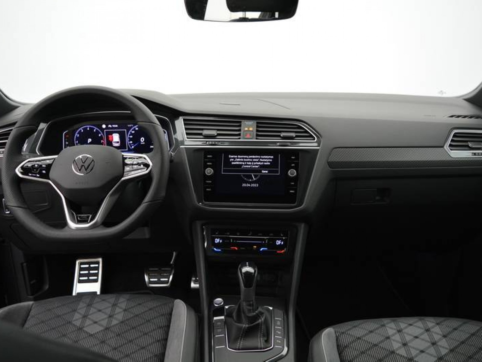 VOLKSWAGEN - TIGUAN - #183133 - 14