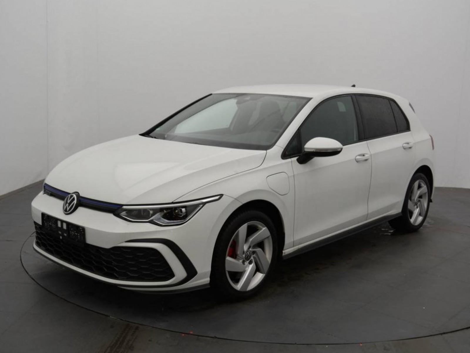 VOLKSWAGEN - GOLF - #182698 - 15