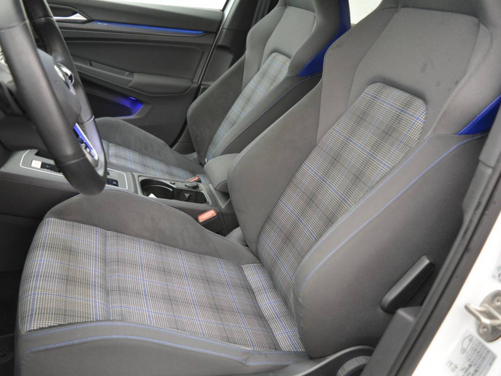 VOLKSWAGEN - GOLF - #182698 - 7