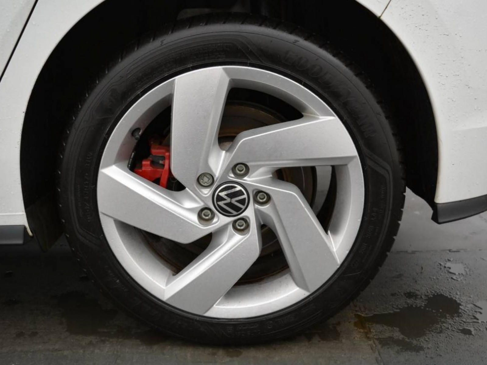 VOLKSWAGEN - GOLF - #182698 - 21