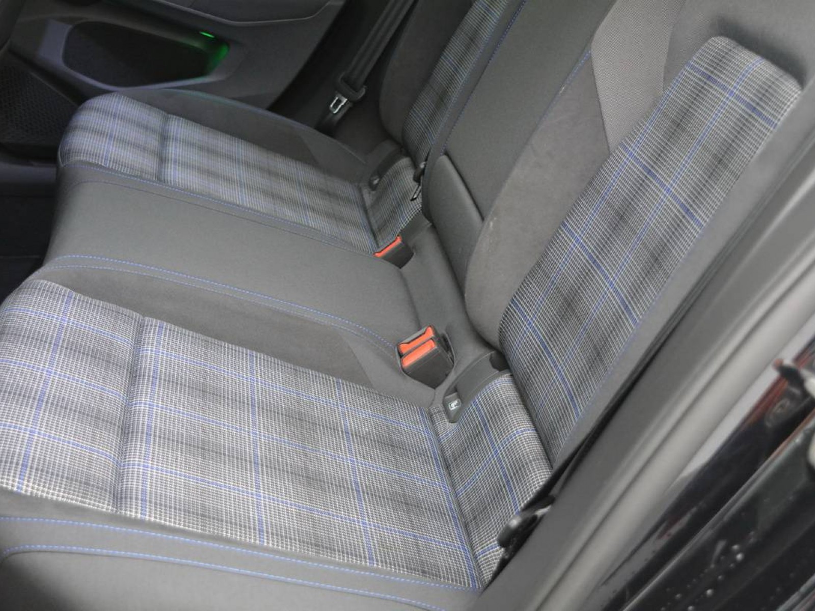 VOLKSWAGEN - GOLF - #182696 - 8