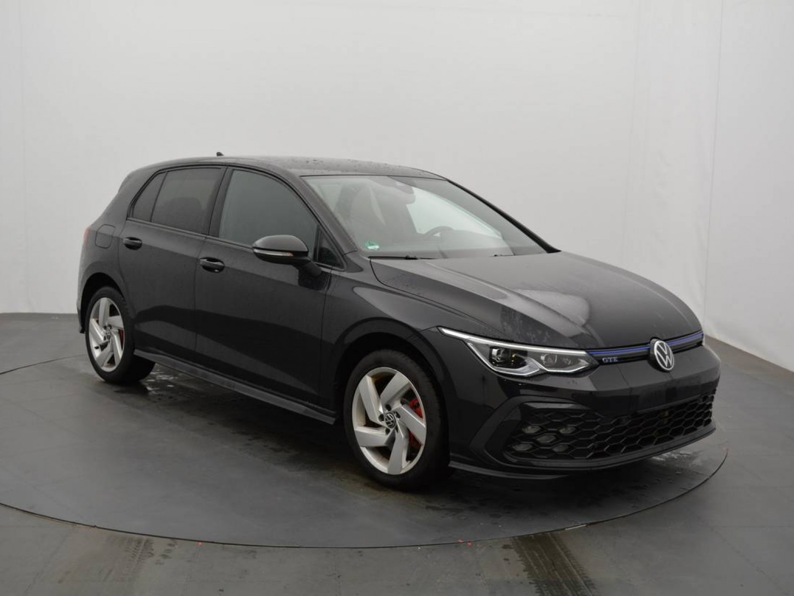 VOLKSWAGEN - GOLF - #182696 - 1