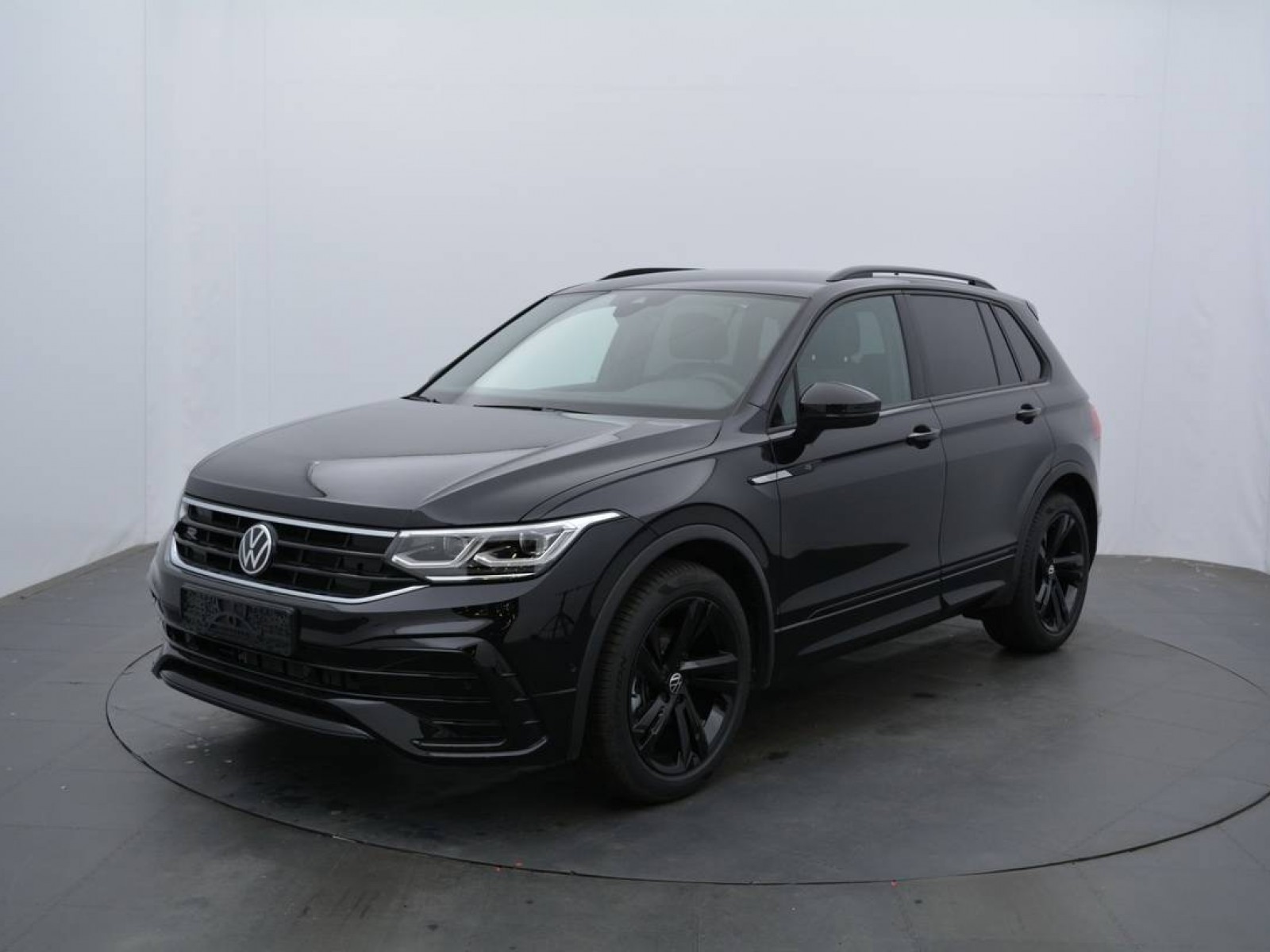 VOLKSWAGEN - TIGUAN - #183131 - 0