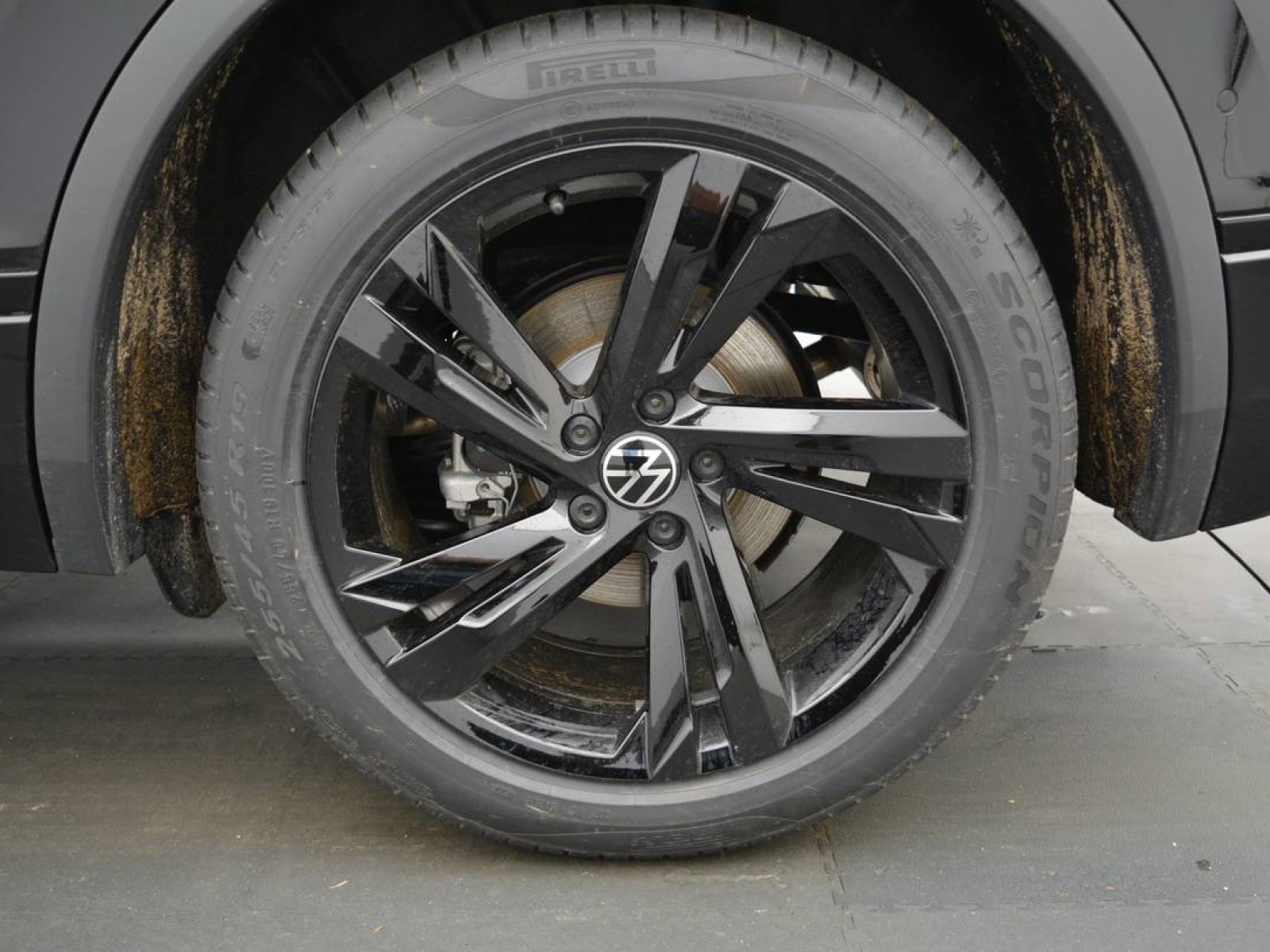 VOLKSWAGEN - TIGUAN - #183131 - 6