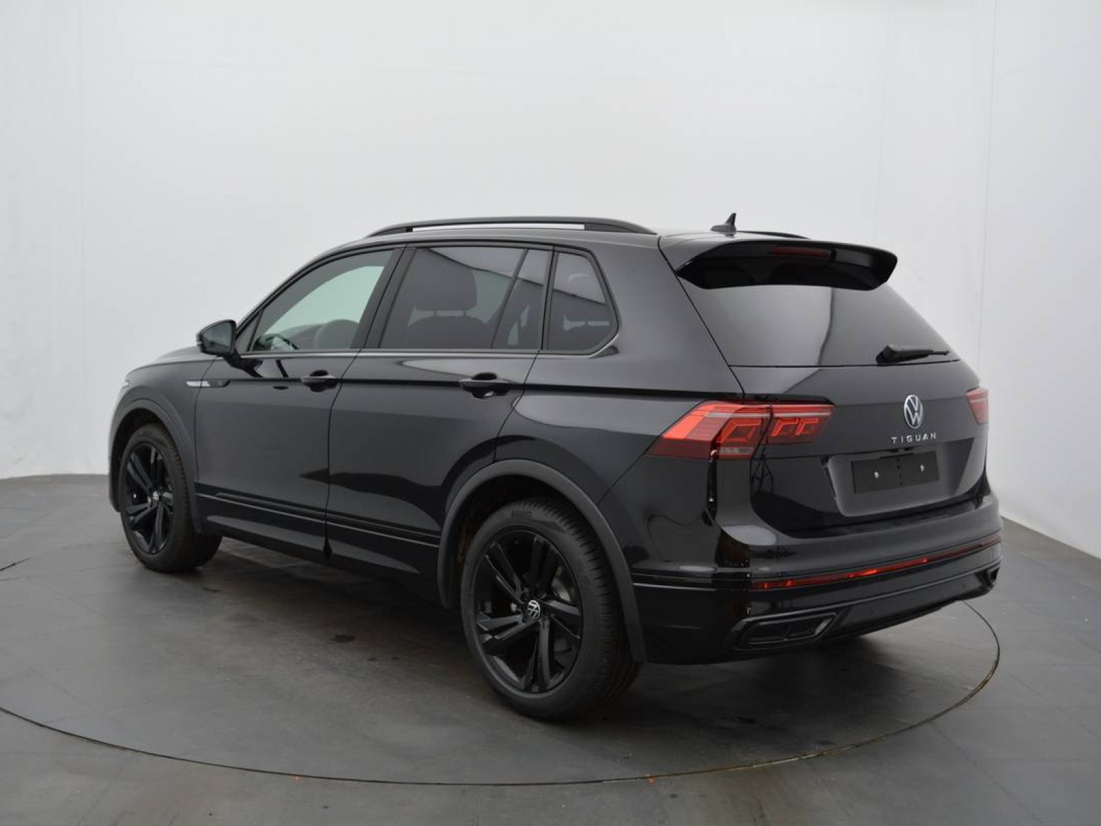 VOLKSWAGEN - TIGUAN - #183131 - 2