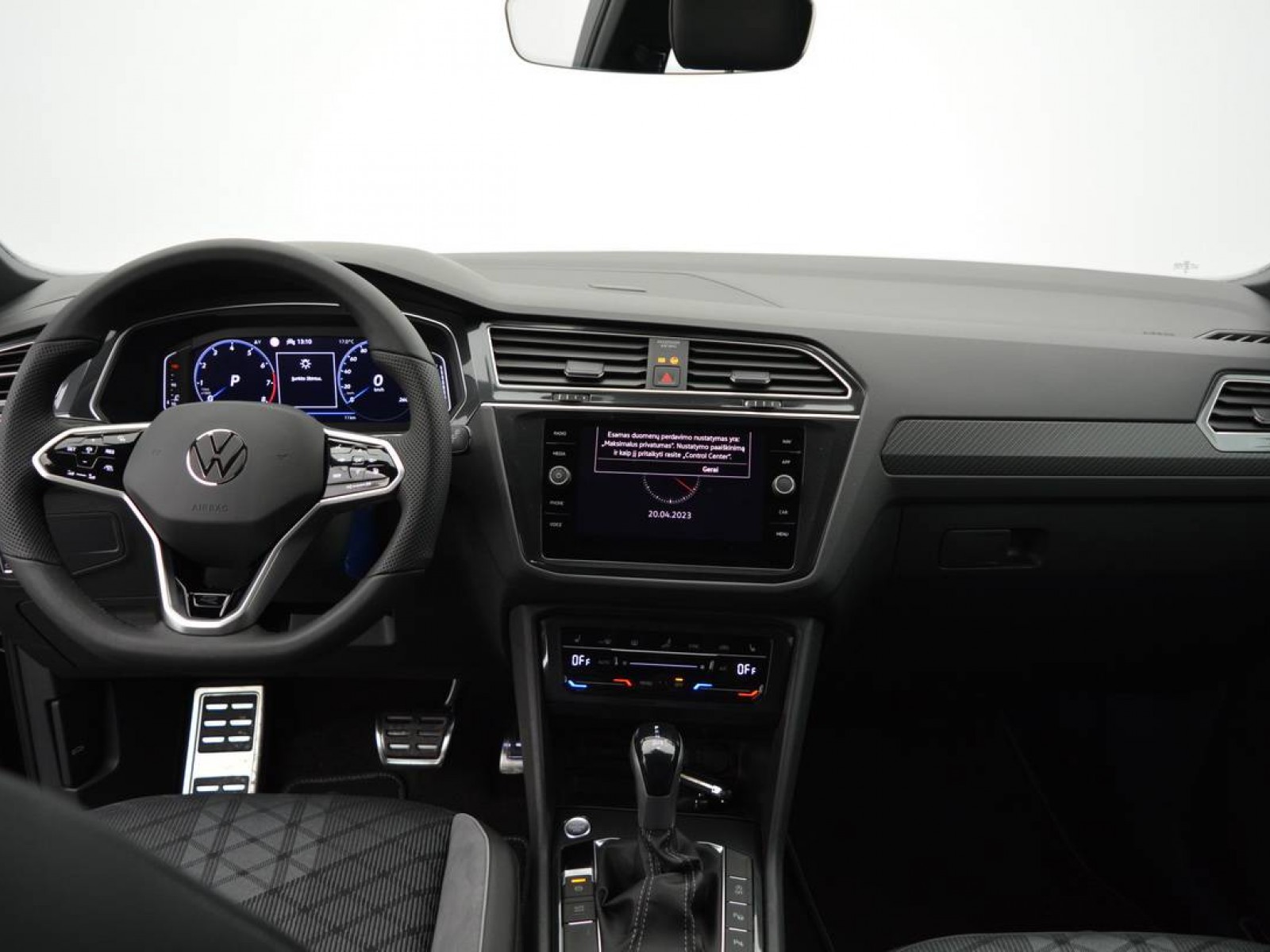 VOLKSWAGEN - TIGUAN - #183131 - 14
