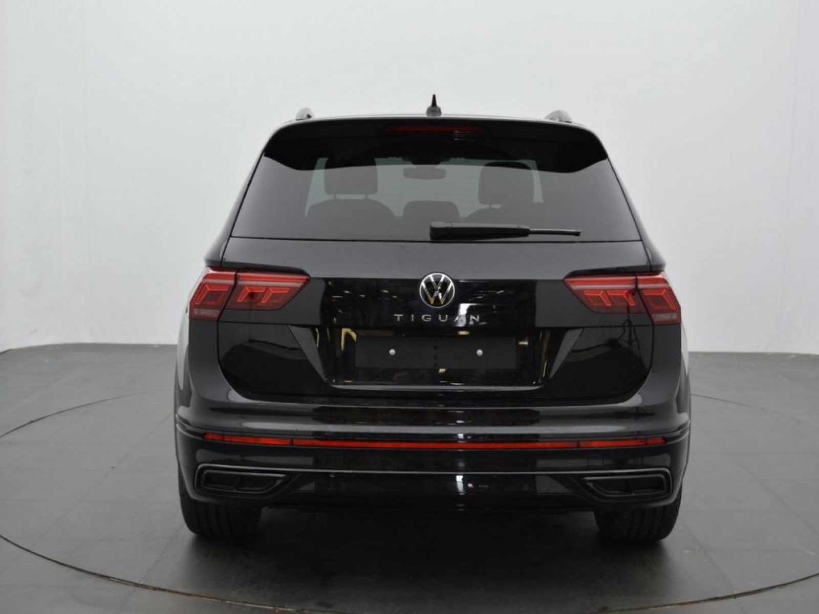 VOLKSWAGEN - TIGUAN - #183131 - 20