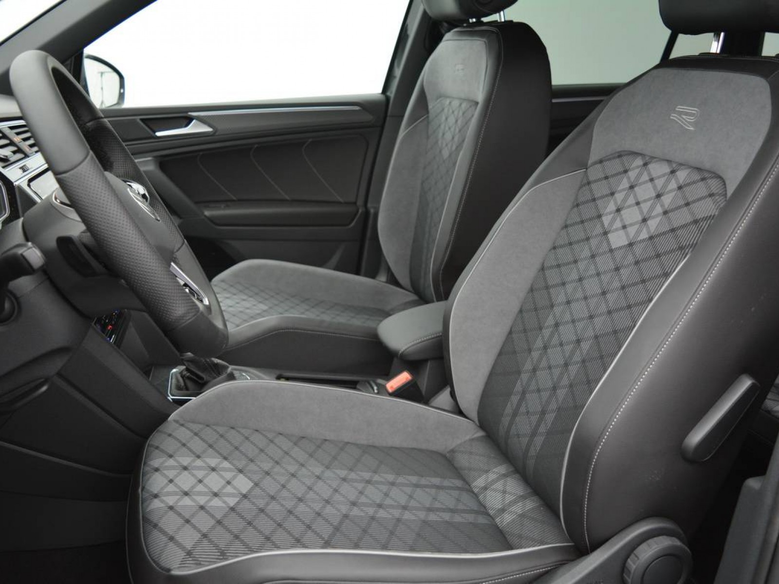 VOLKSWAGEN - TIGUAN - #183133 - 7