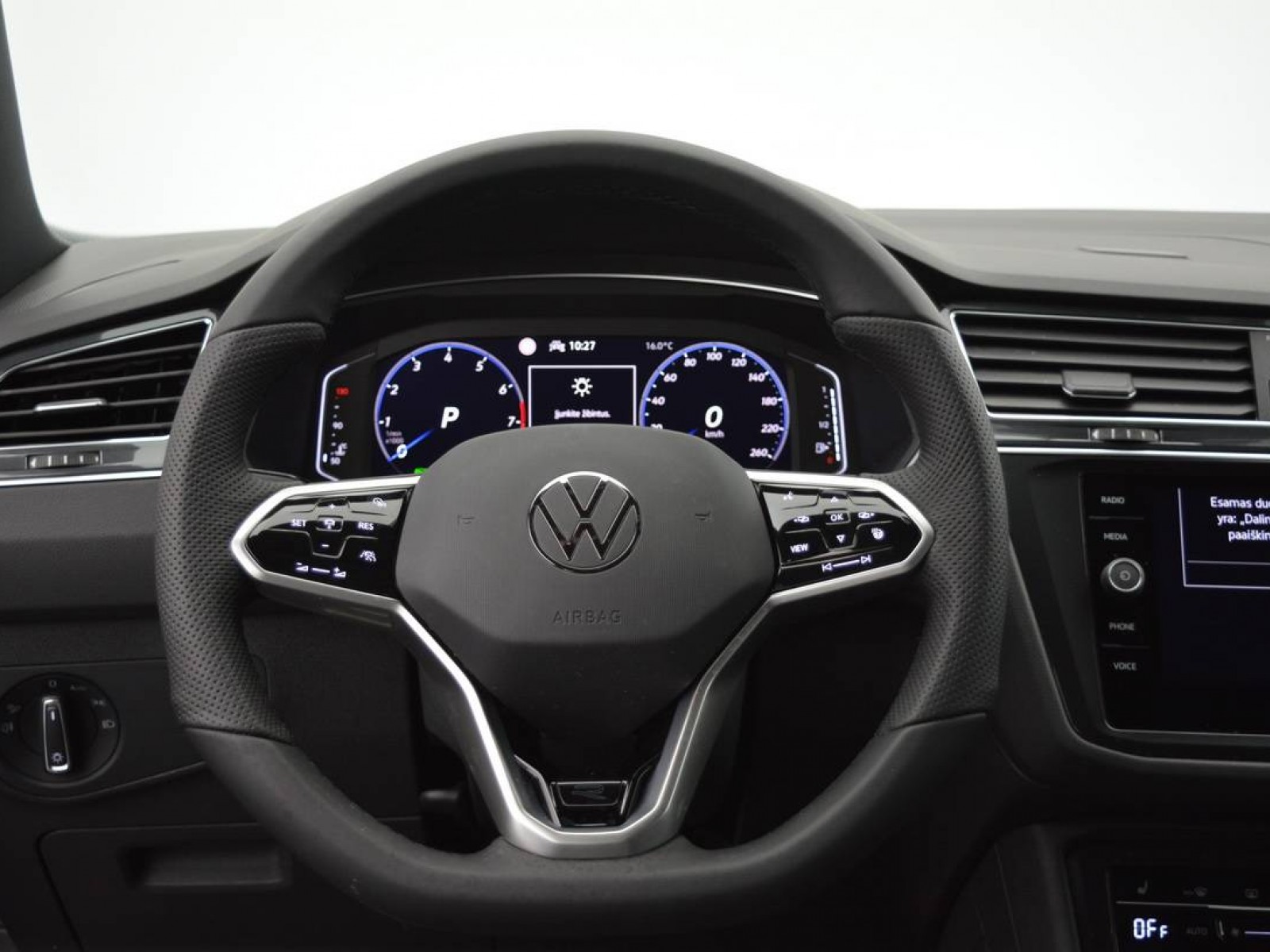 VOLKSWAGEN - TIGUAN - #183133 - 10