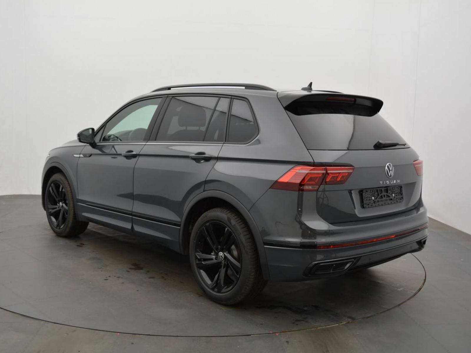 VOLKSWAGEN - TIGUAN - #183133 - 2
