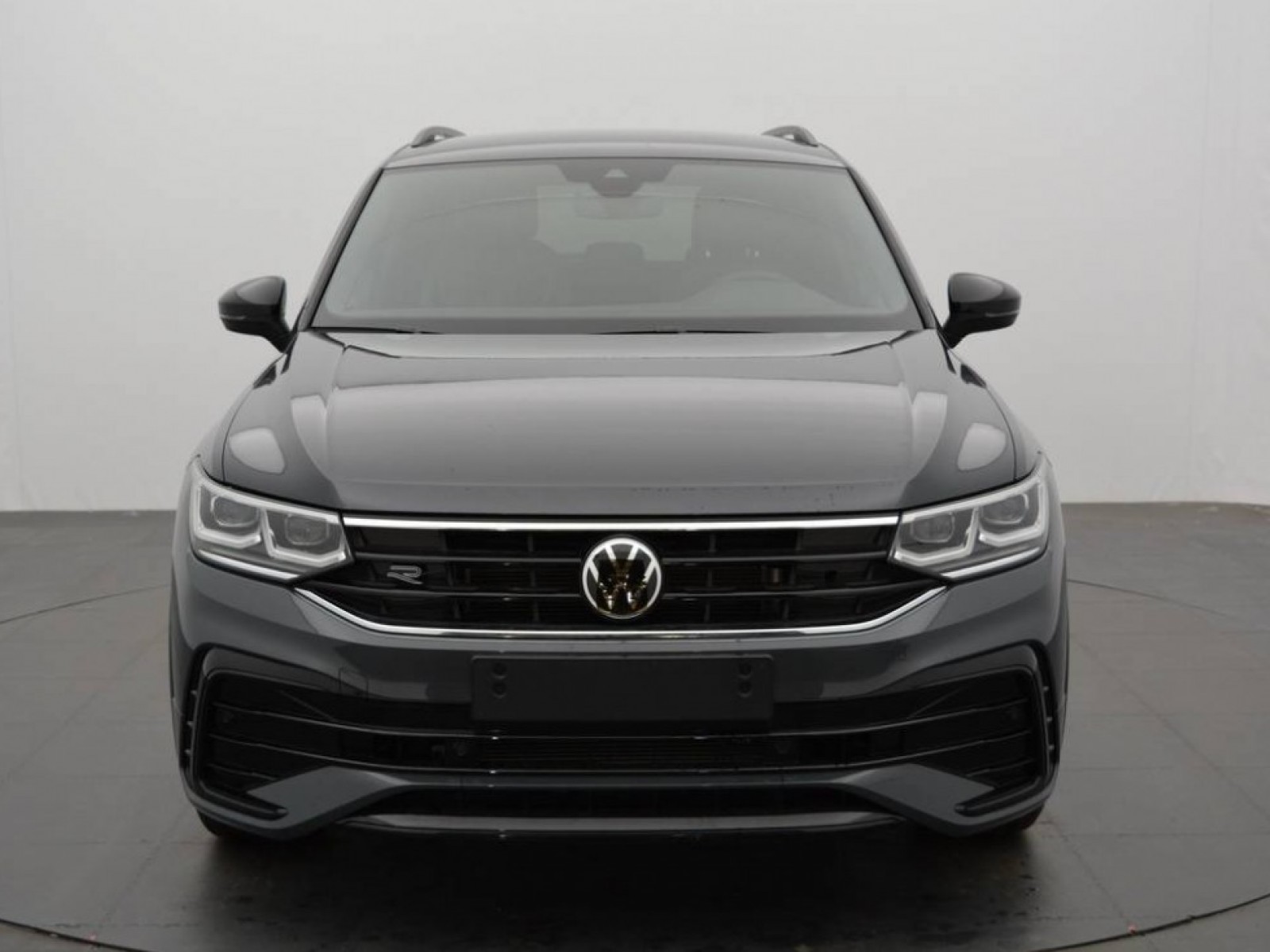 VOLKSWAGEN - TIGUAN - #183133 - 19