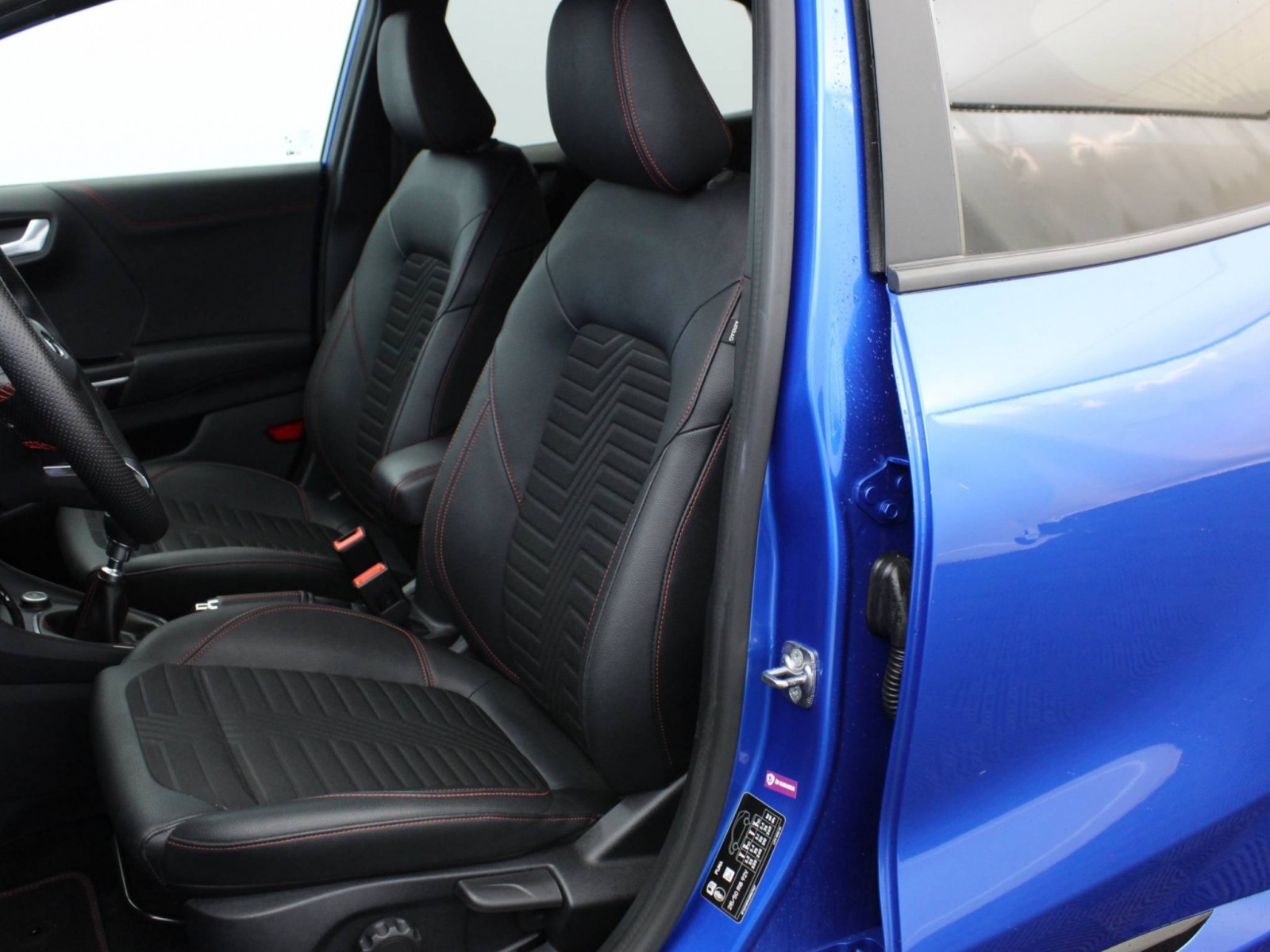 FORD - PUMA - #183028 - 22
